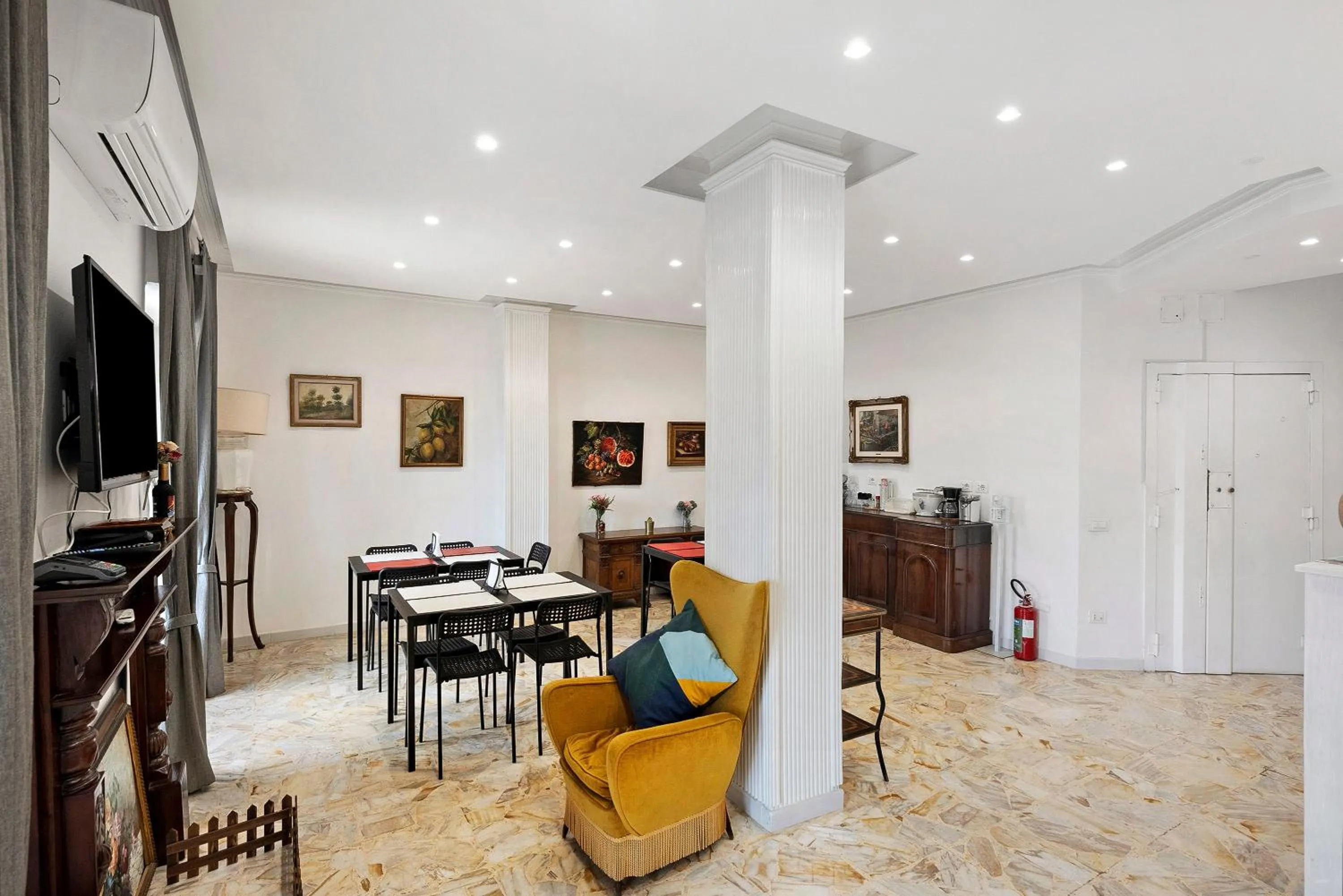 Property building in Di Palma Suite Museum