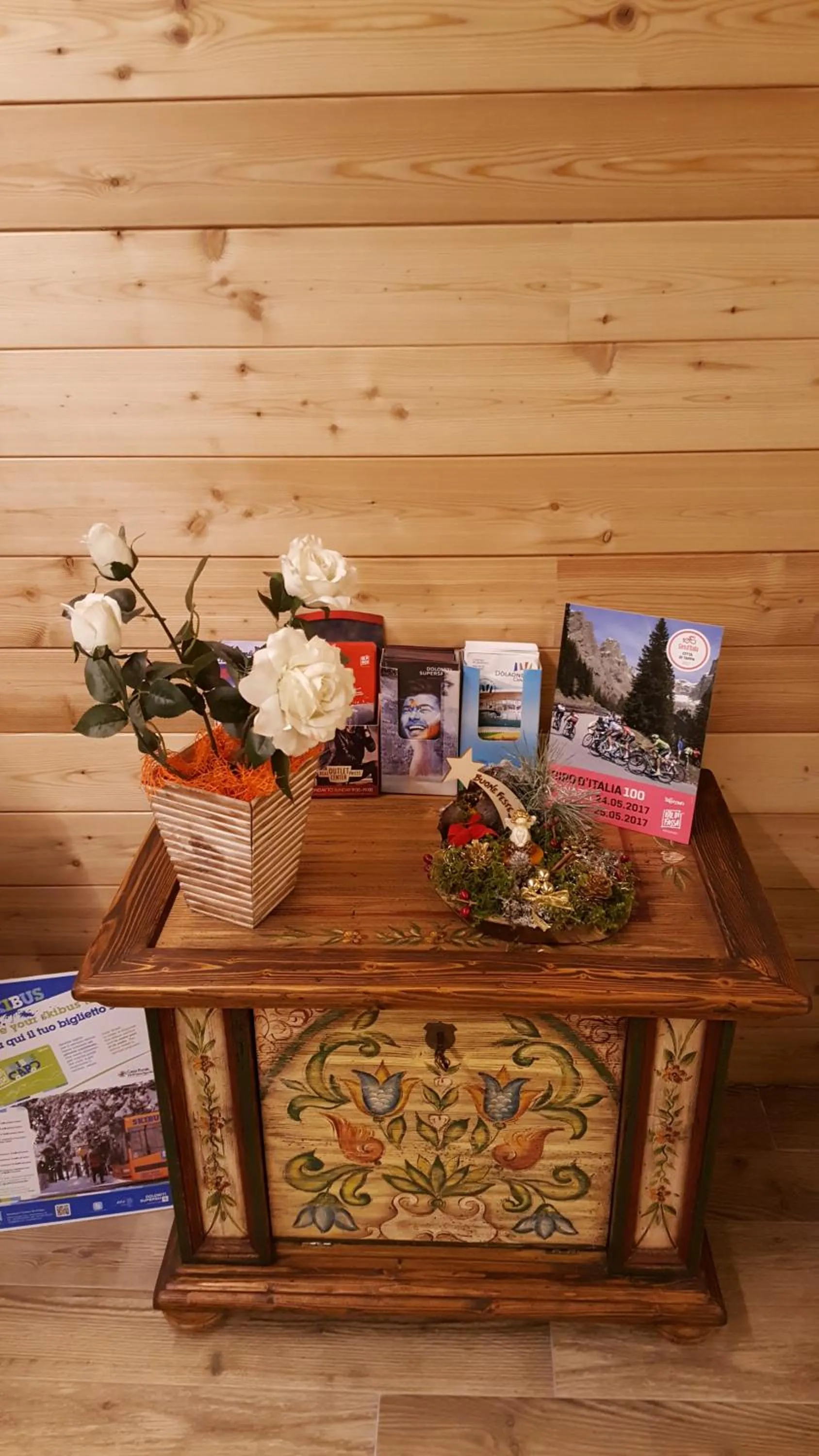 Decorative detail in Albergo Garni Edy (B&B)