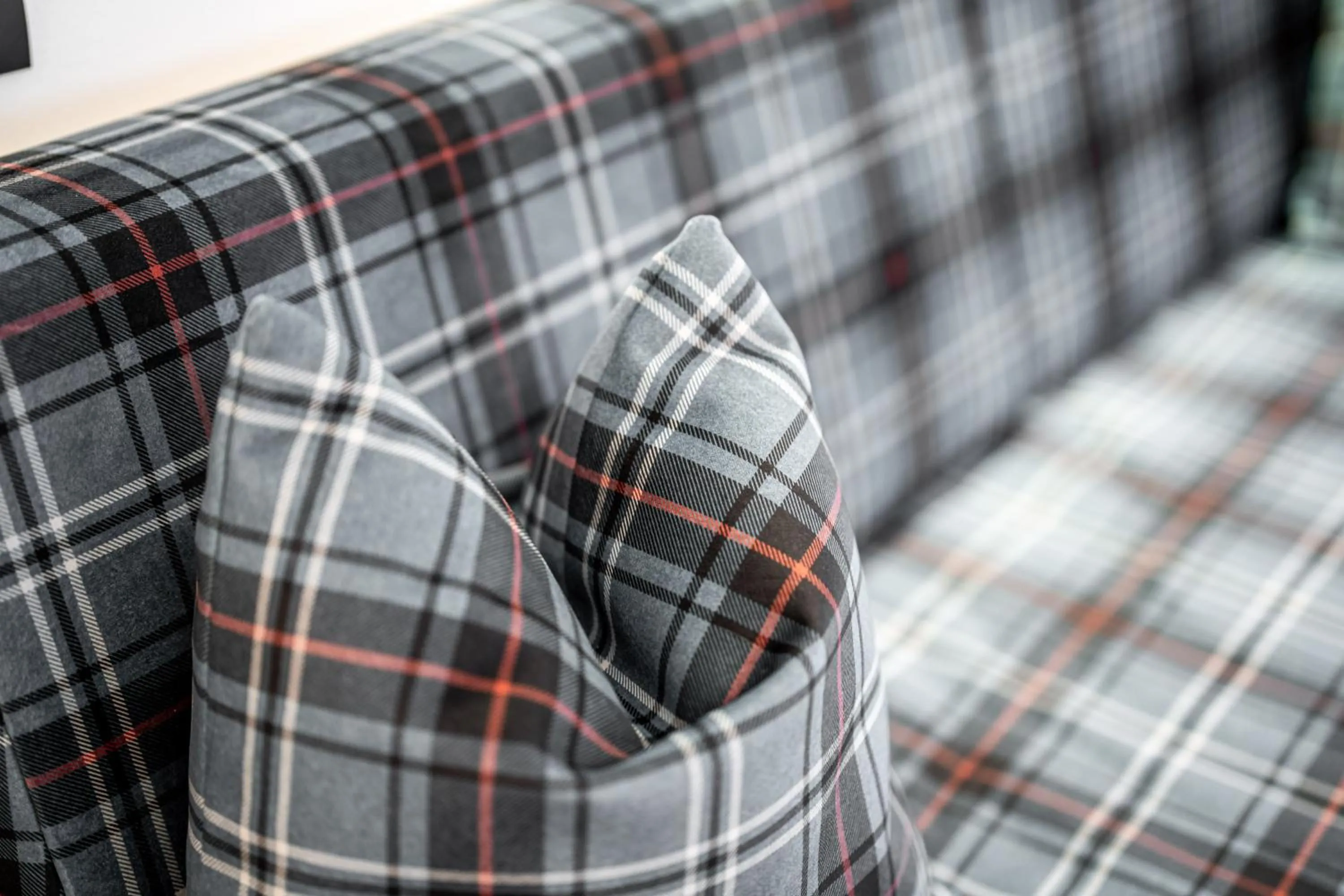 Living room, Bed in Albergo Garni Edy (B&B)