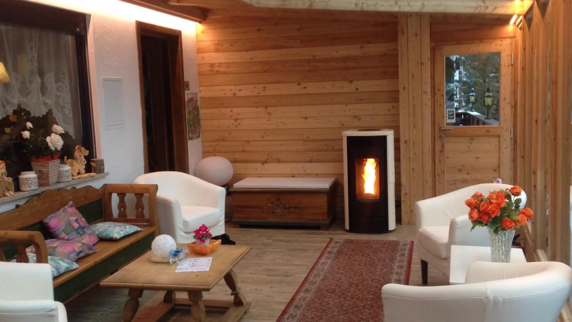 Facade/entrance in Albergo Garni Edy (B&B)