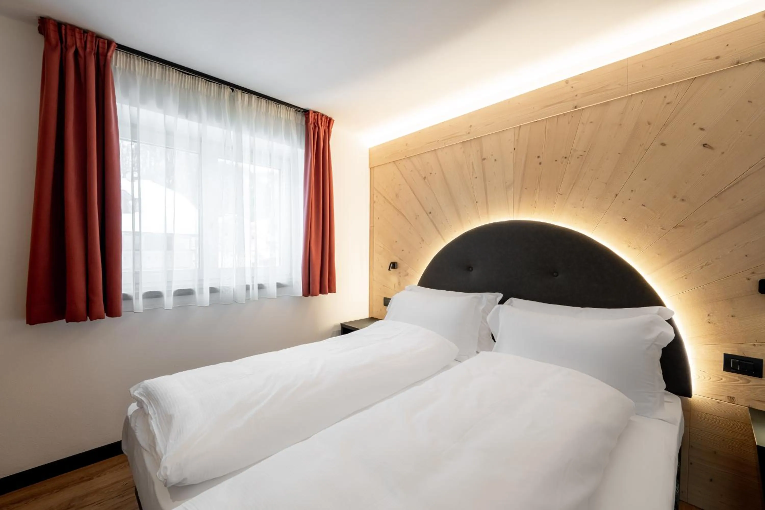 Bed in Albergo Garni Edy (B&B)