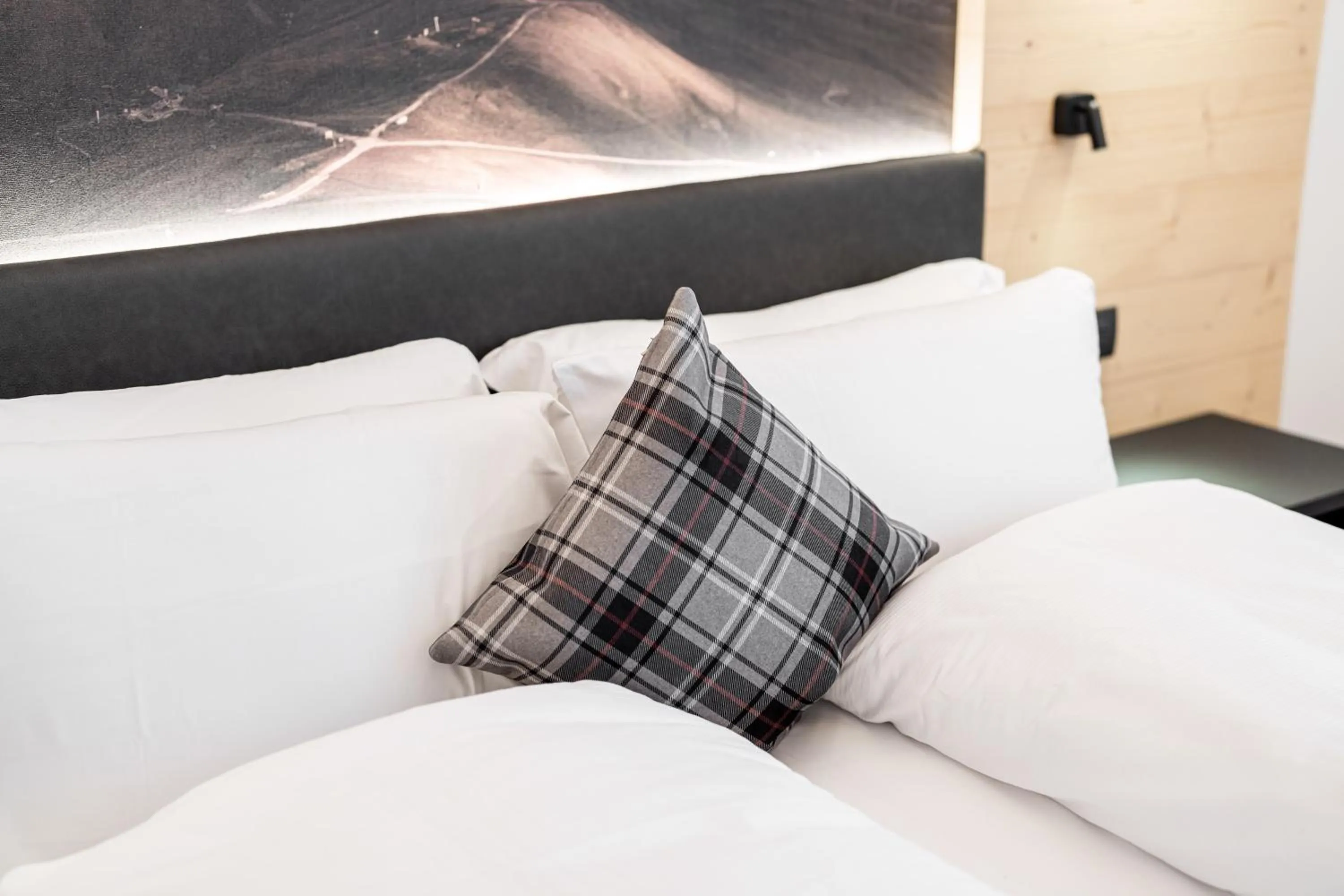 Bed in Albergo Garni Edy (B&B)