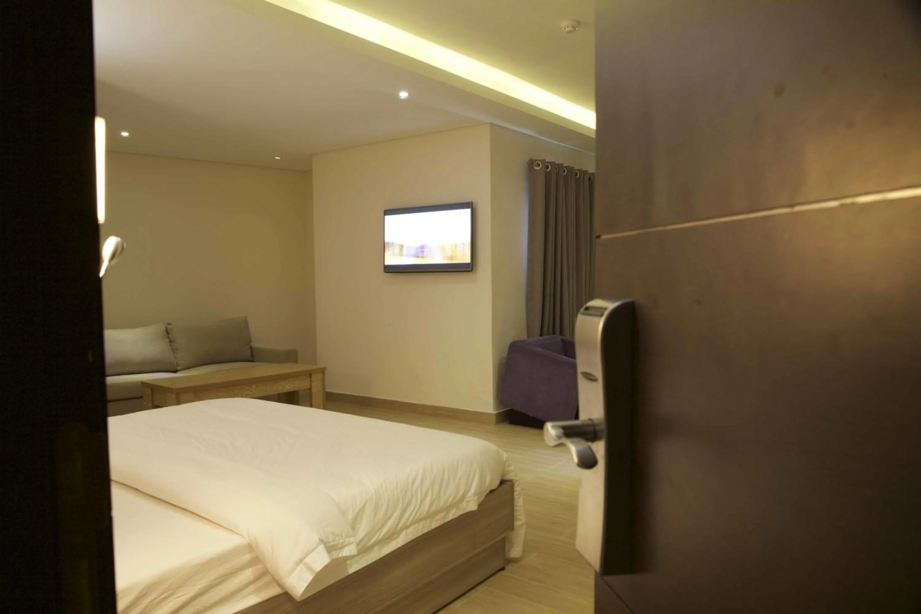 Coffee/tea facilities in Scarlet Lodge