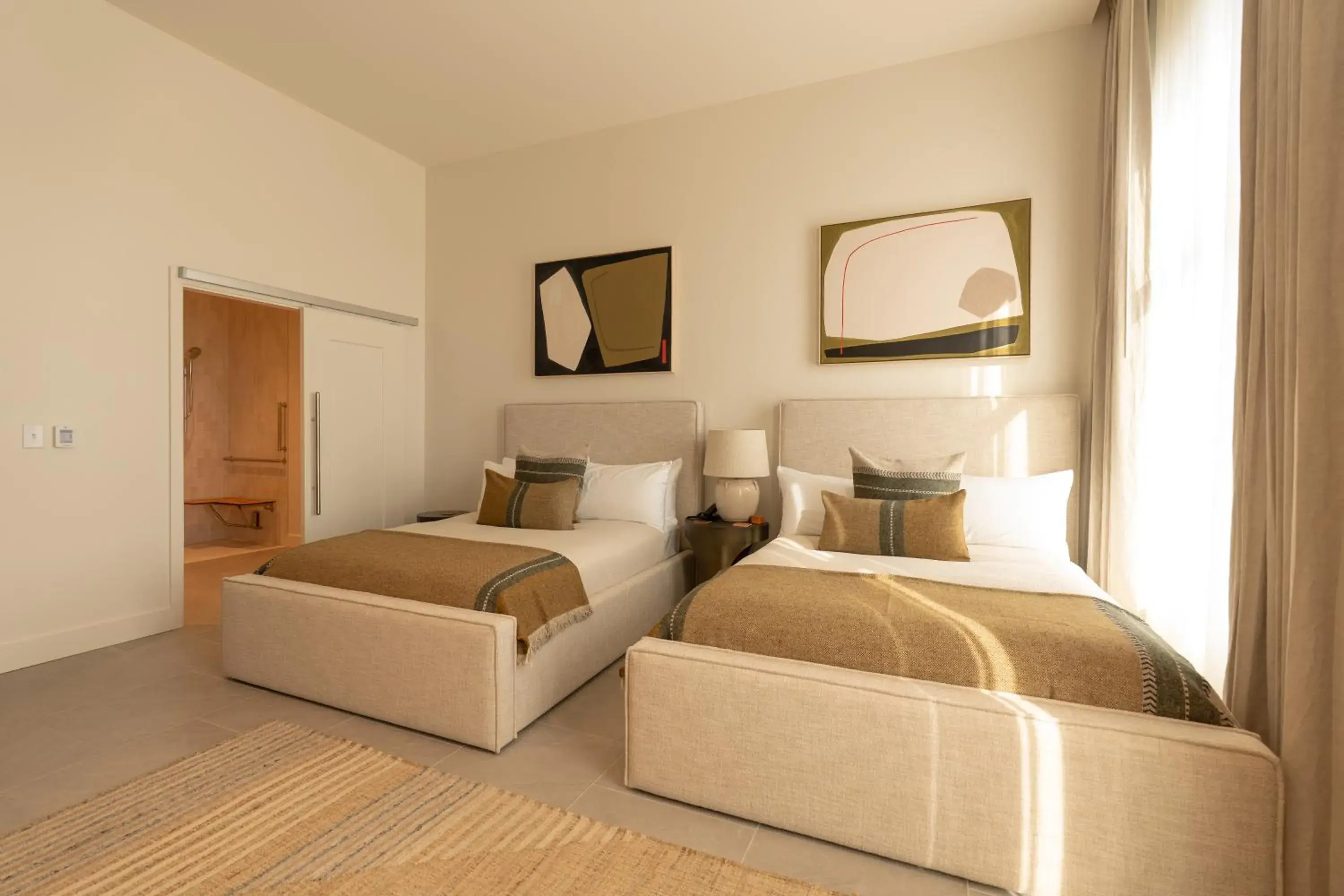 Queen Room - Disability Access in The Sitio Queen Room - Disability Access in The Sitio