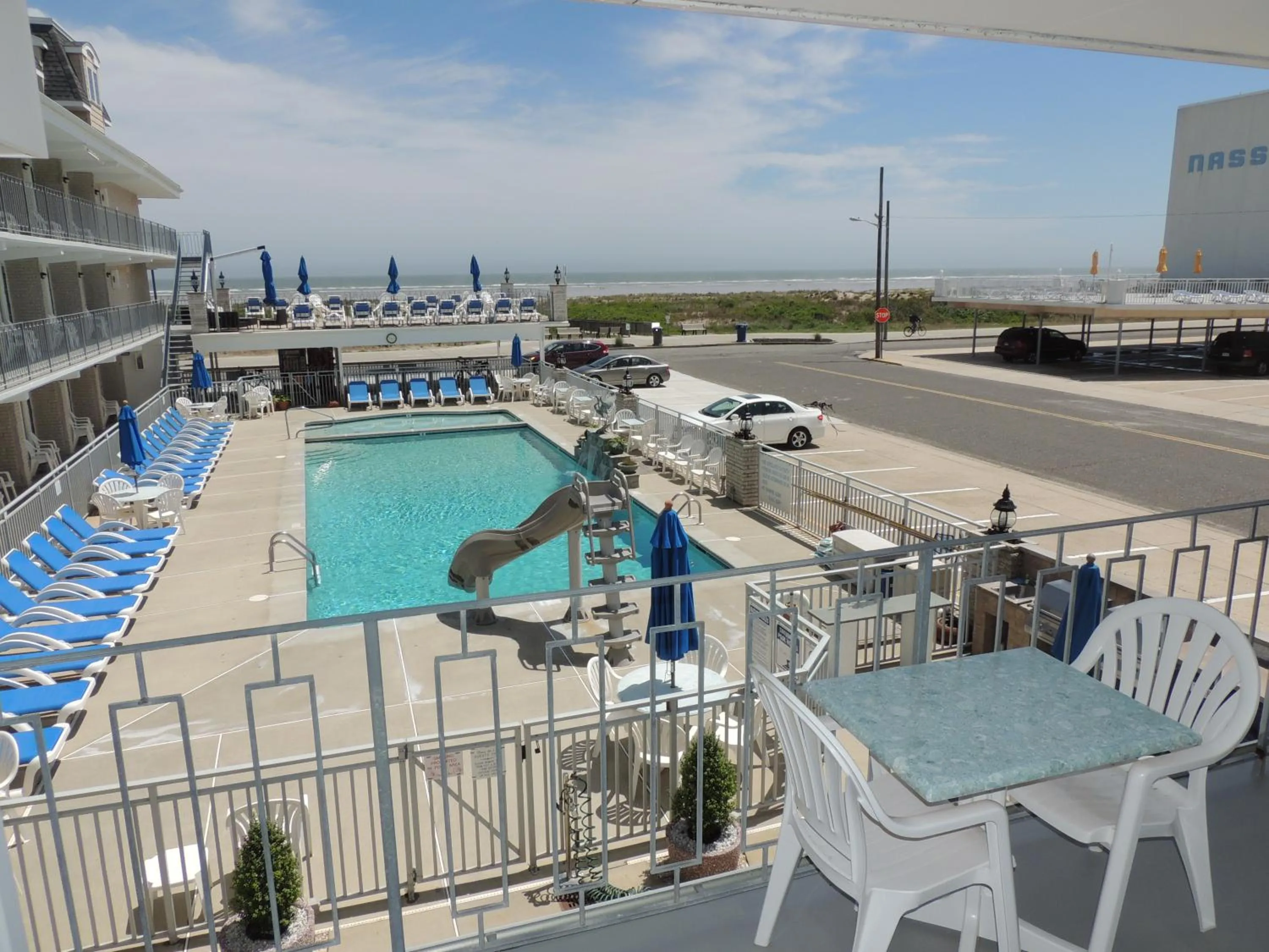 Balcony/Terrace in Fleur de Lis Beach Motel