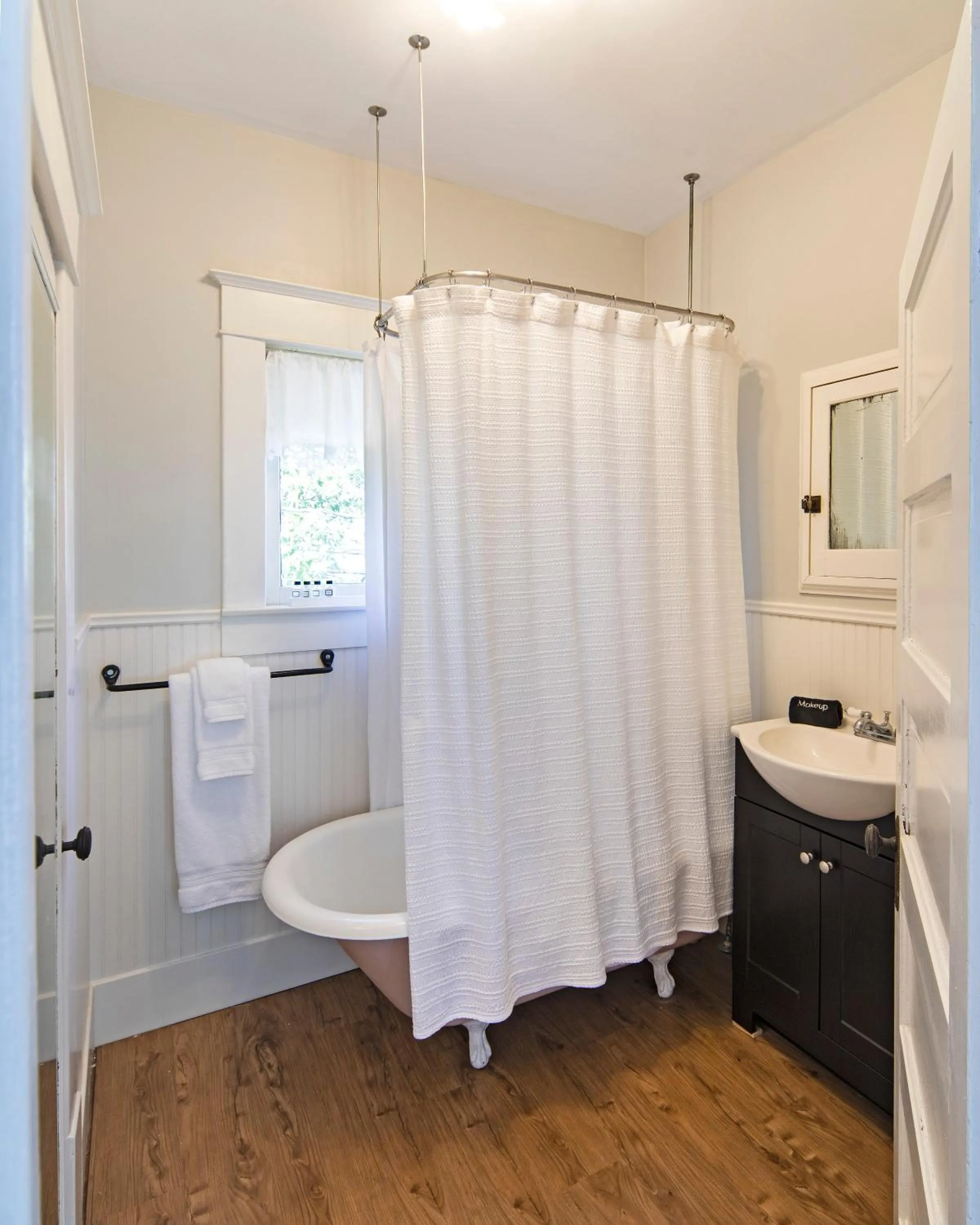 Bathroom in Katy House Bed and Breakfast