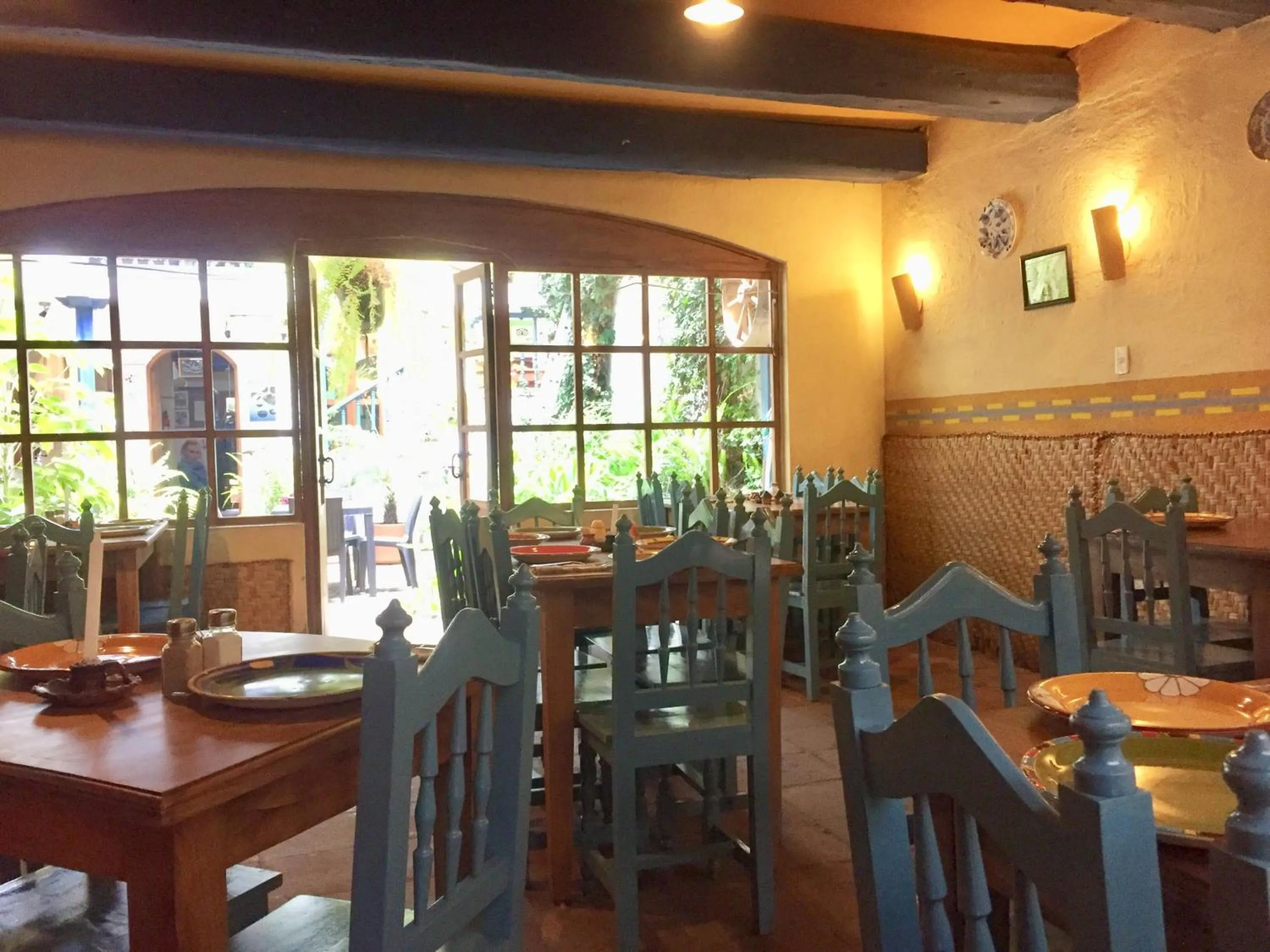 Restaurant/places to eat in Hotel Doña Esther