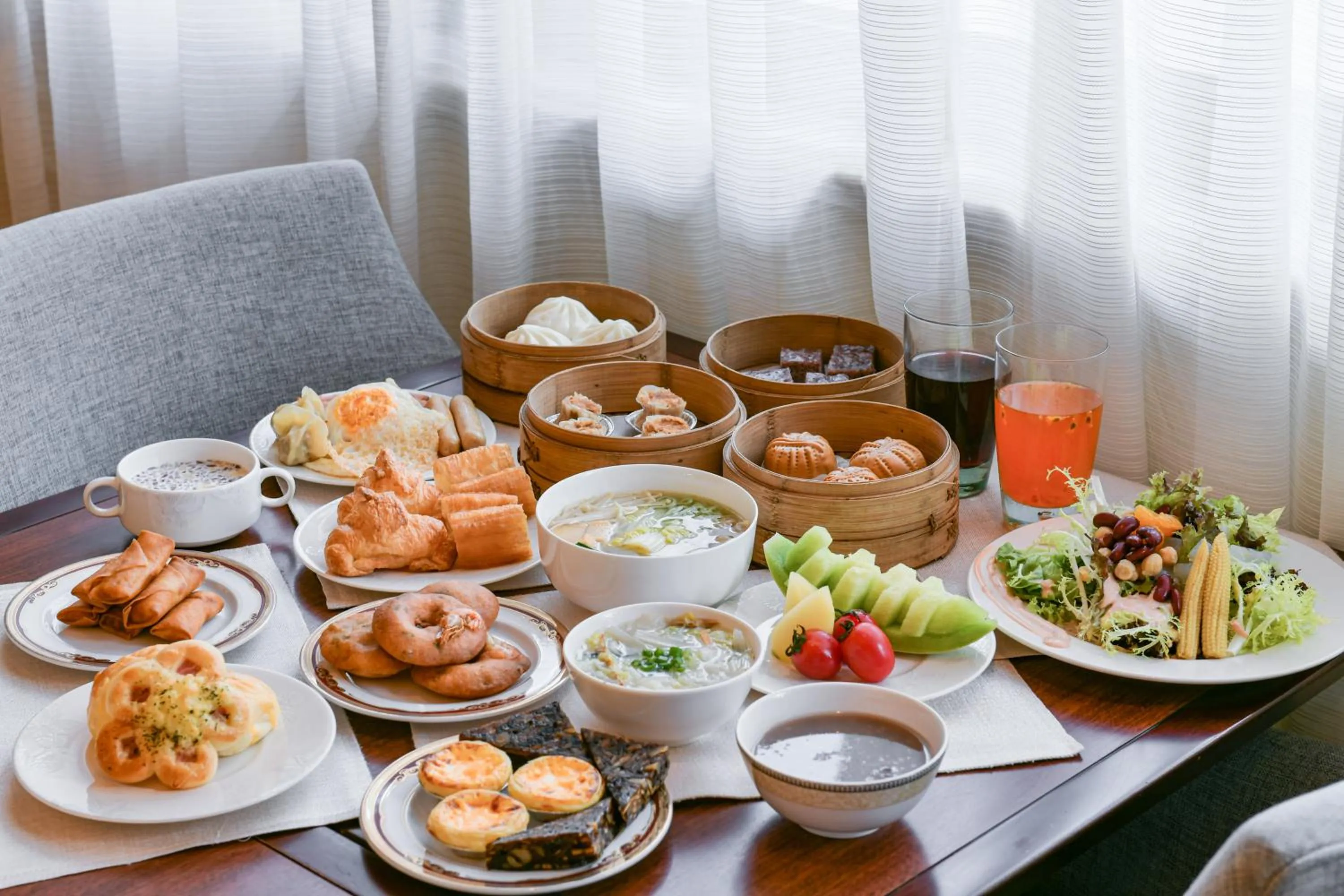 Breakfast in Carp Islet Resort Fuzhou