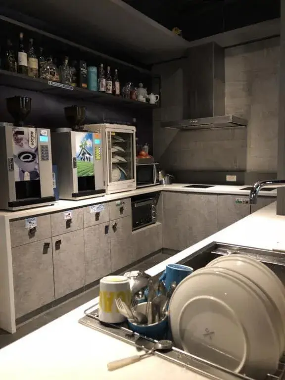 Kitchen or kitchenette in Taipei Discover Hostel