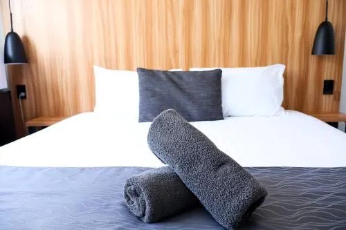 Noa Hotel