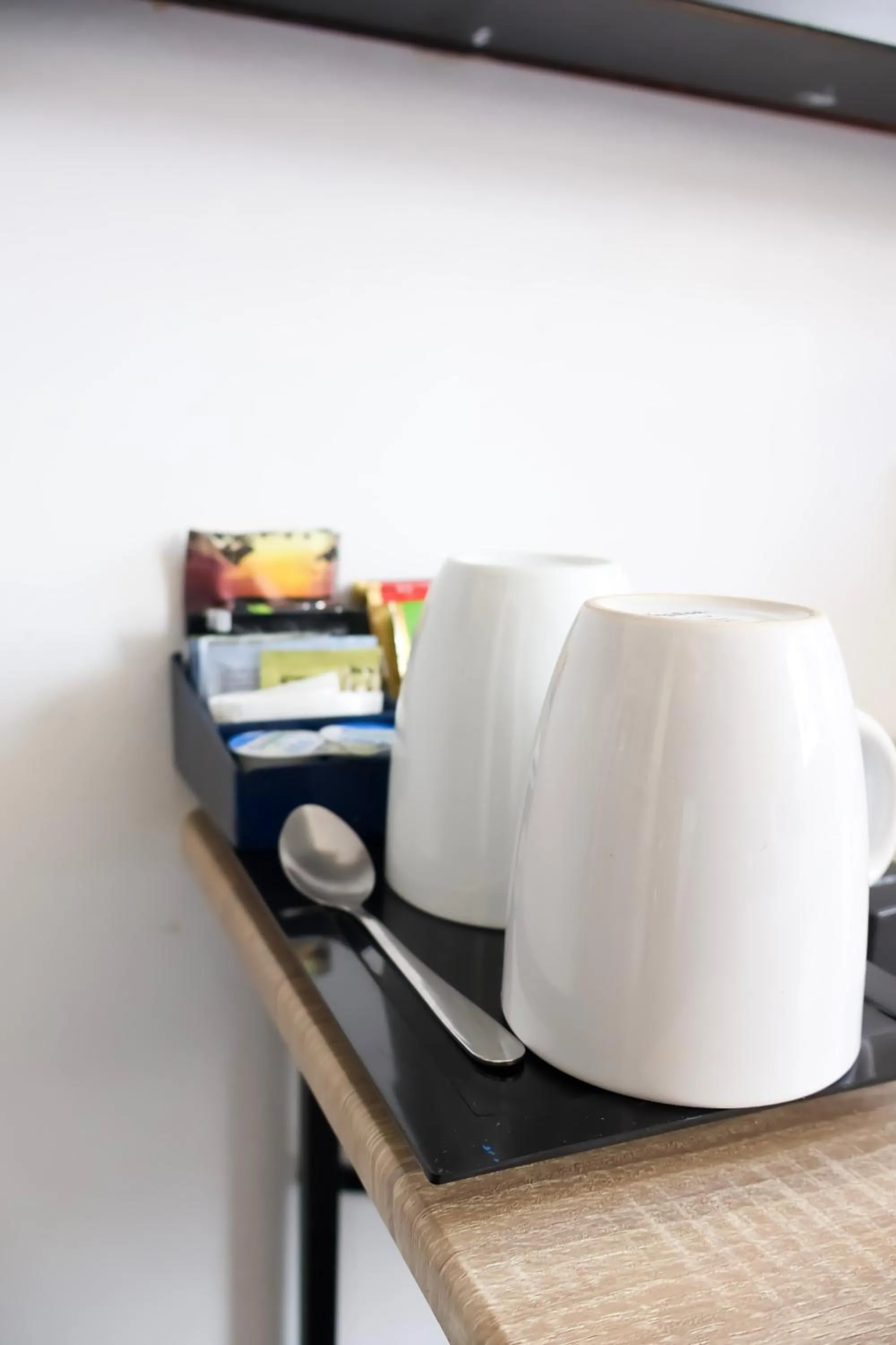 Coffee/tea facilities in Noa Hotel