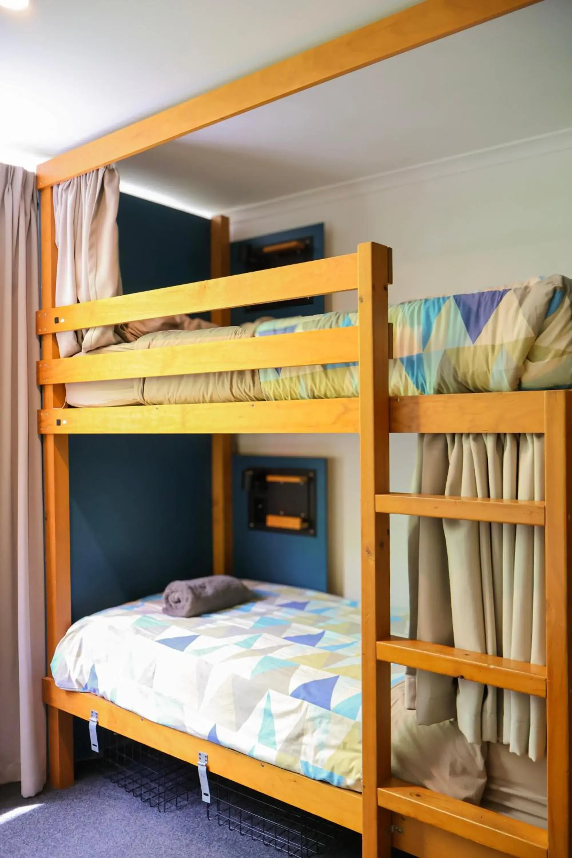 1 bed - single occupancy - Male Dormitory in Noa Hotel 1 bed - single occupancy - Male Dormitory in Noa Hotel