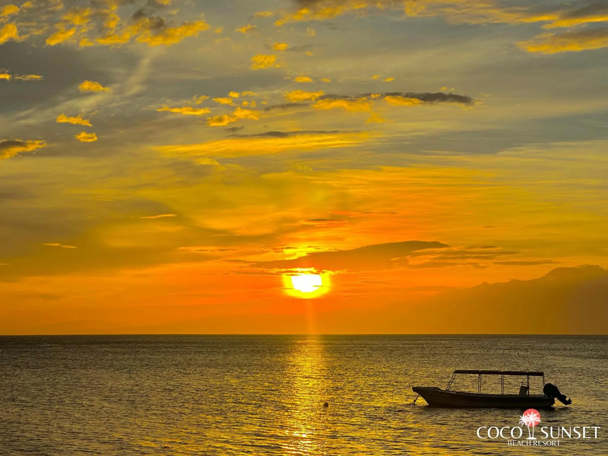 Sunset in Coco Grove Beach Resort, Siquijor Island