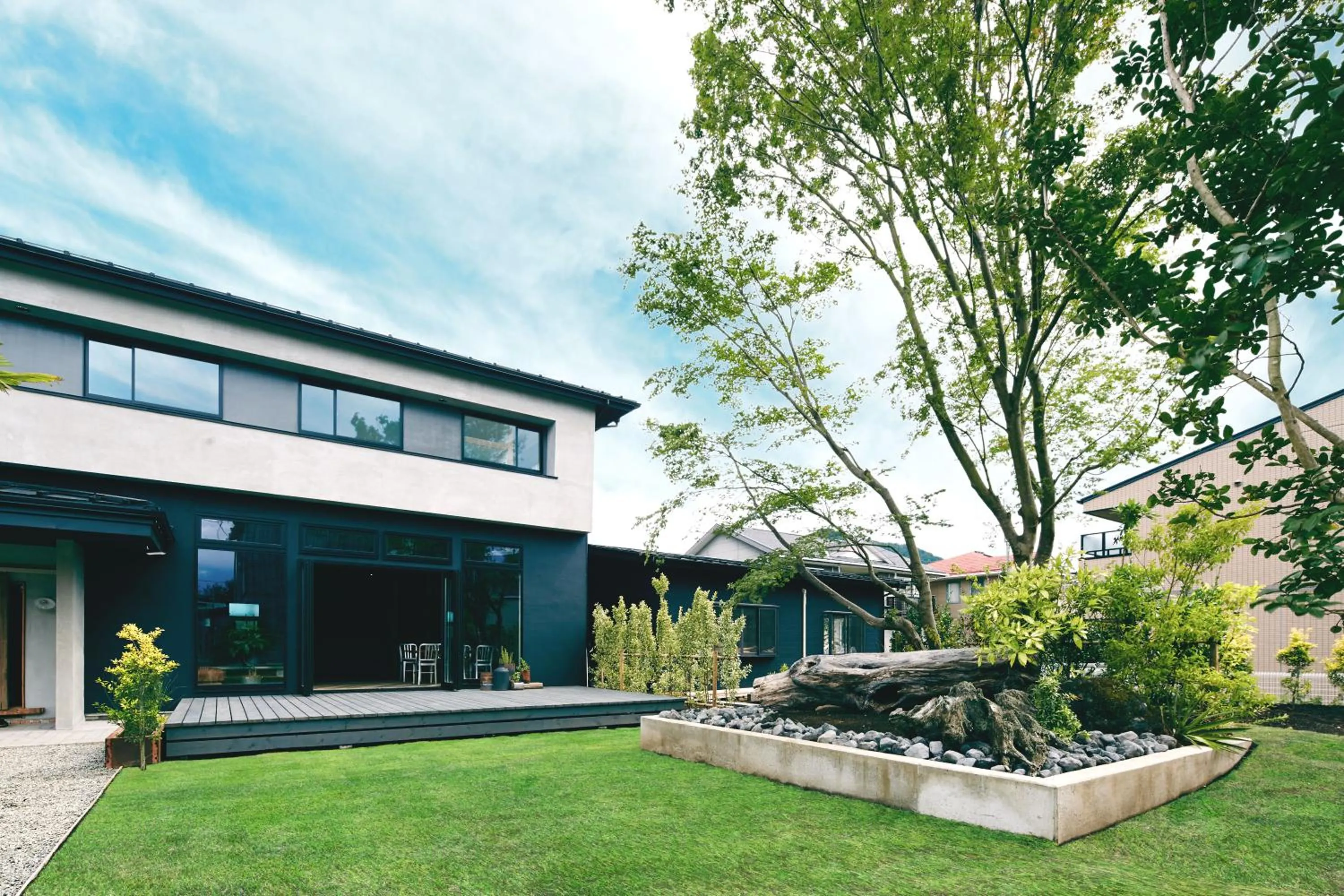 Facade/entrance in kagelow Mt.Fuji Hostel Kawaguchiko