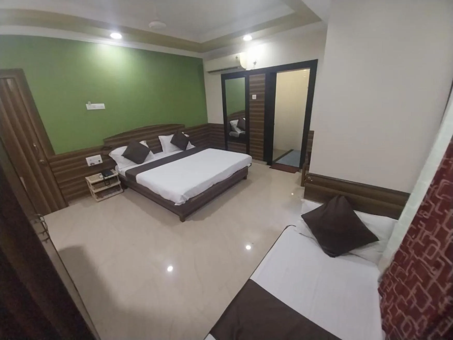 Bed in Hotel Laxmi GH