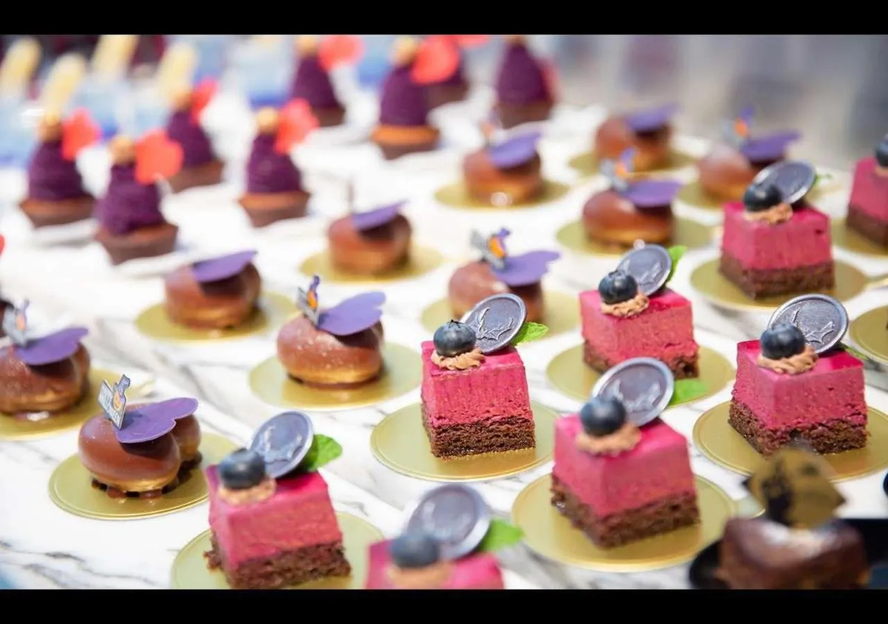 Restaurant/places to eat in The Strings Hotel Nagoya