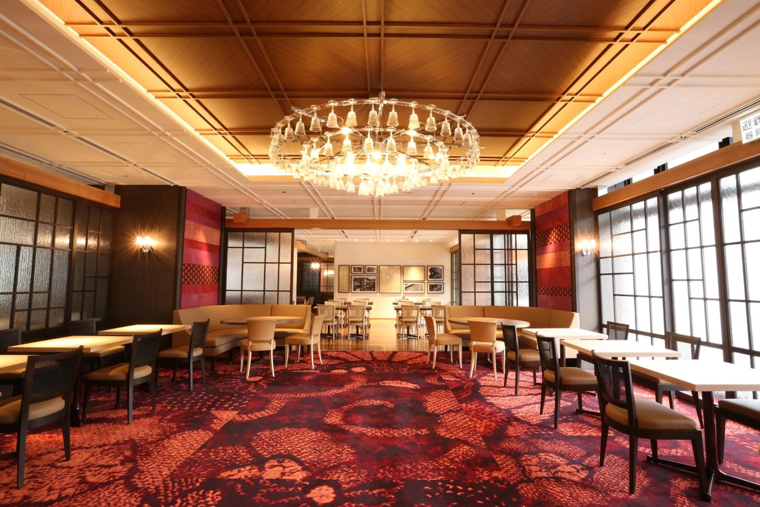 Restaurant/places to eat in The Strings Hotel Nagoya