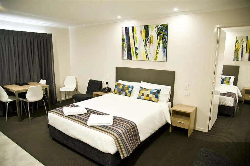 Bed in Roma Central Motel