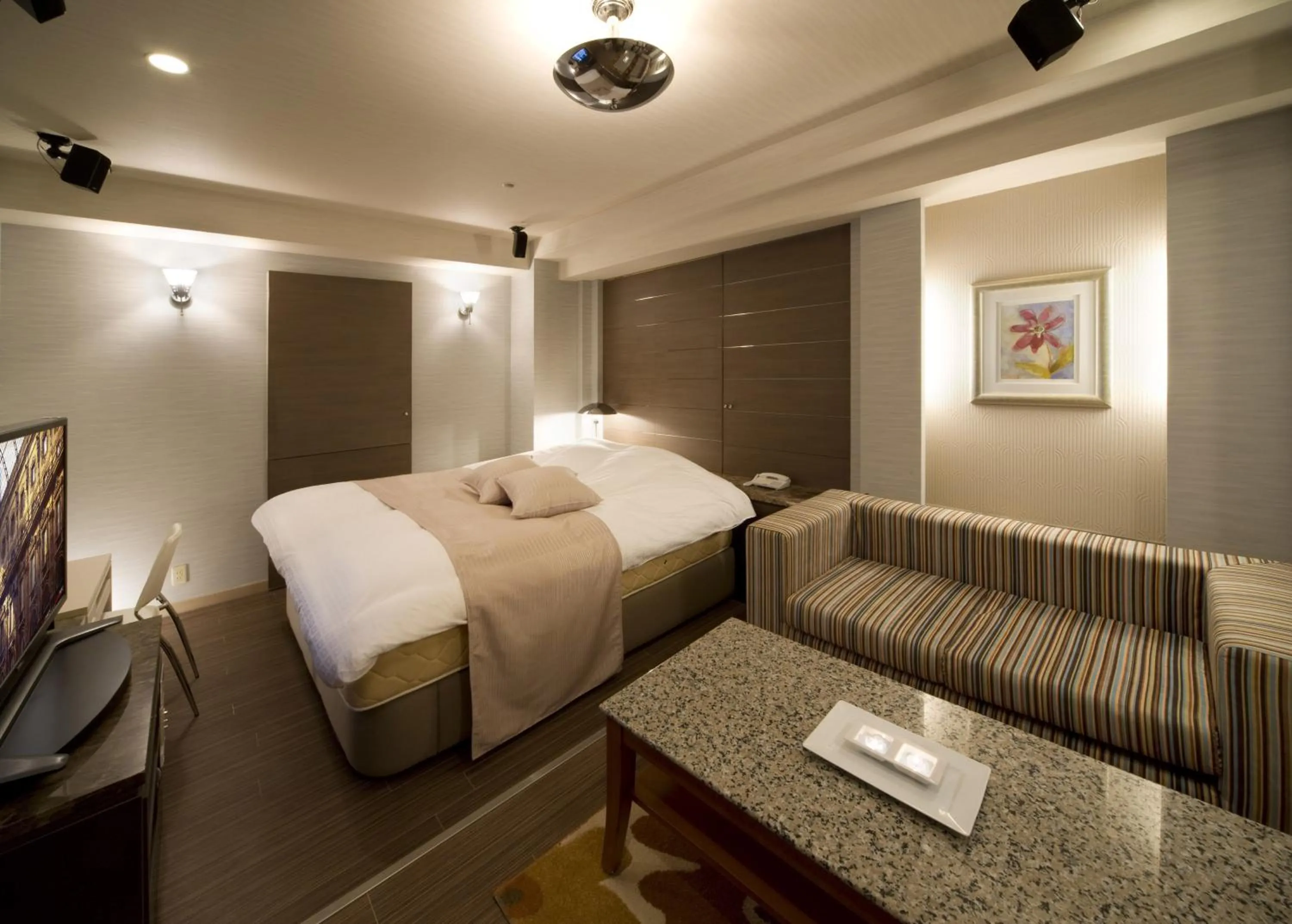 Photo of the whole room, Bed in HOTEL & SPA ISLAND (Adult Only)