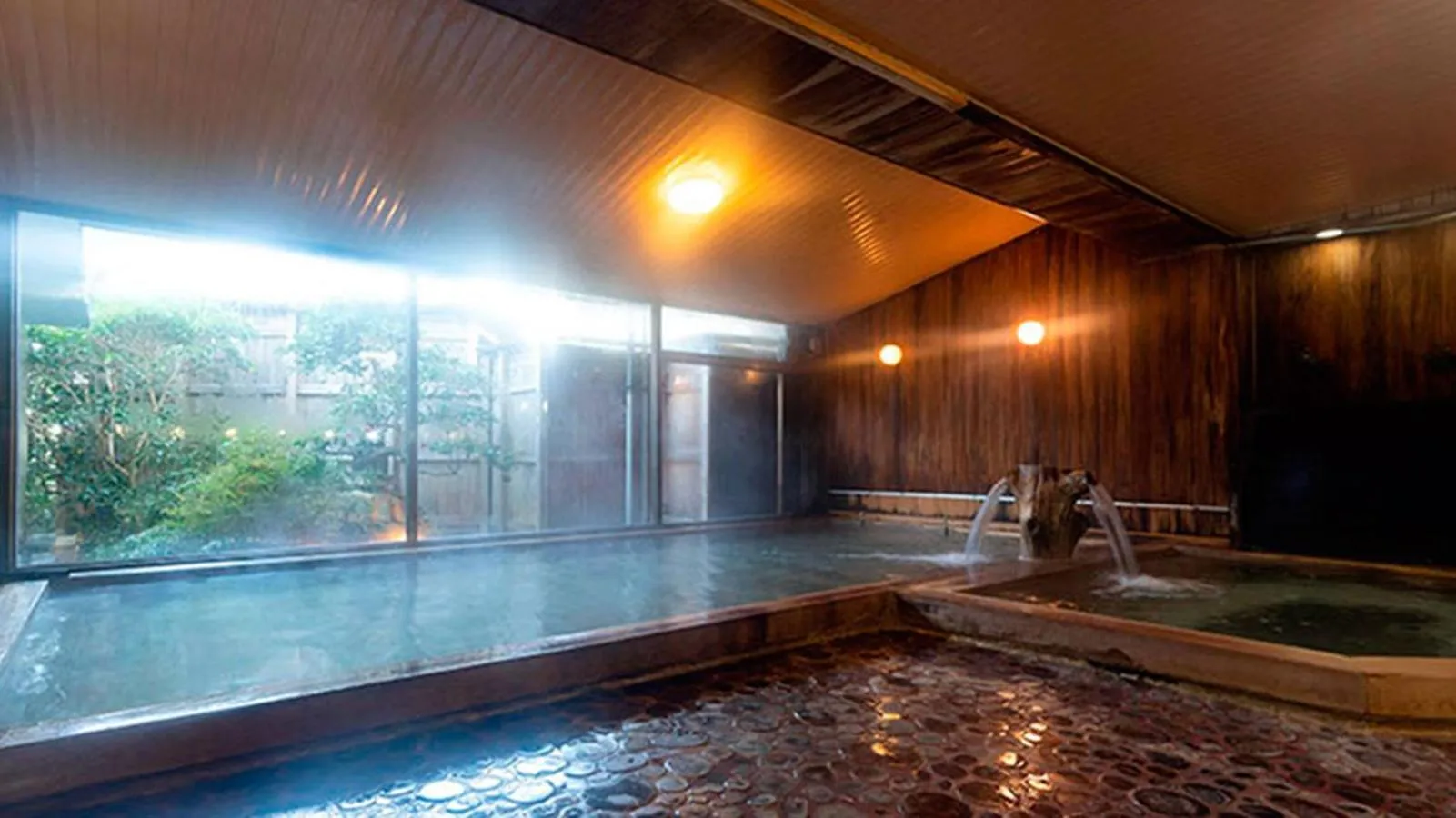 Hot Spring Bath in Ama no Shima