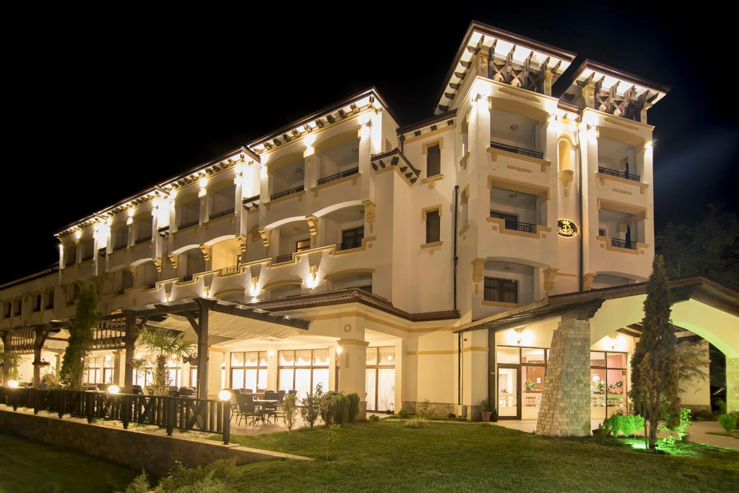 Facade/entrance in Hotel Paradise