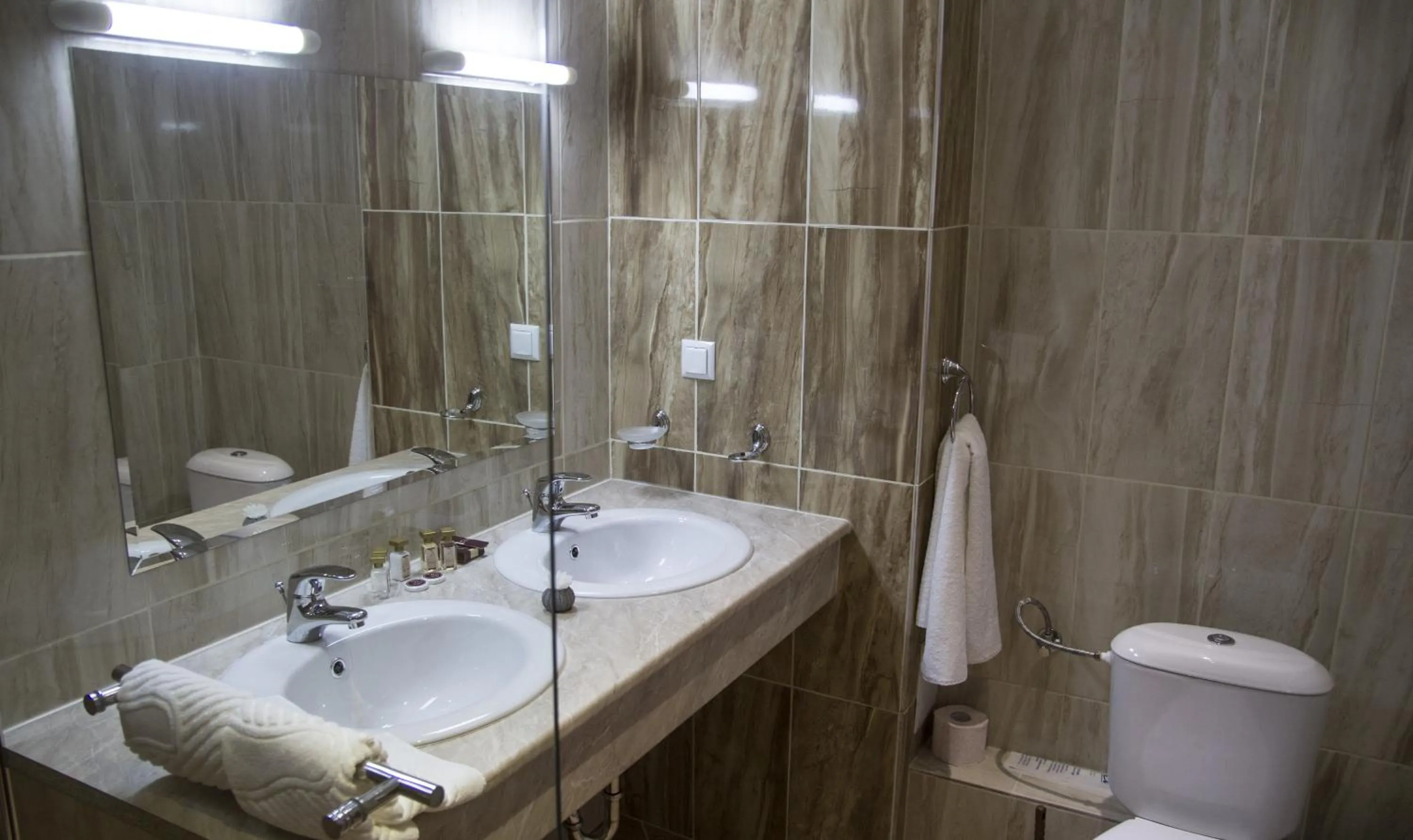 Bathroom in Hotel Paradise
