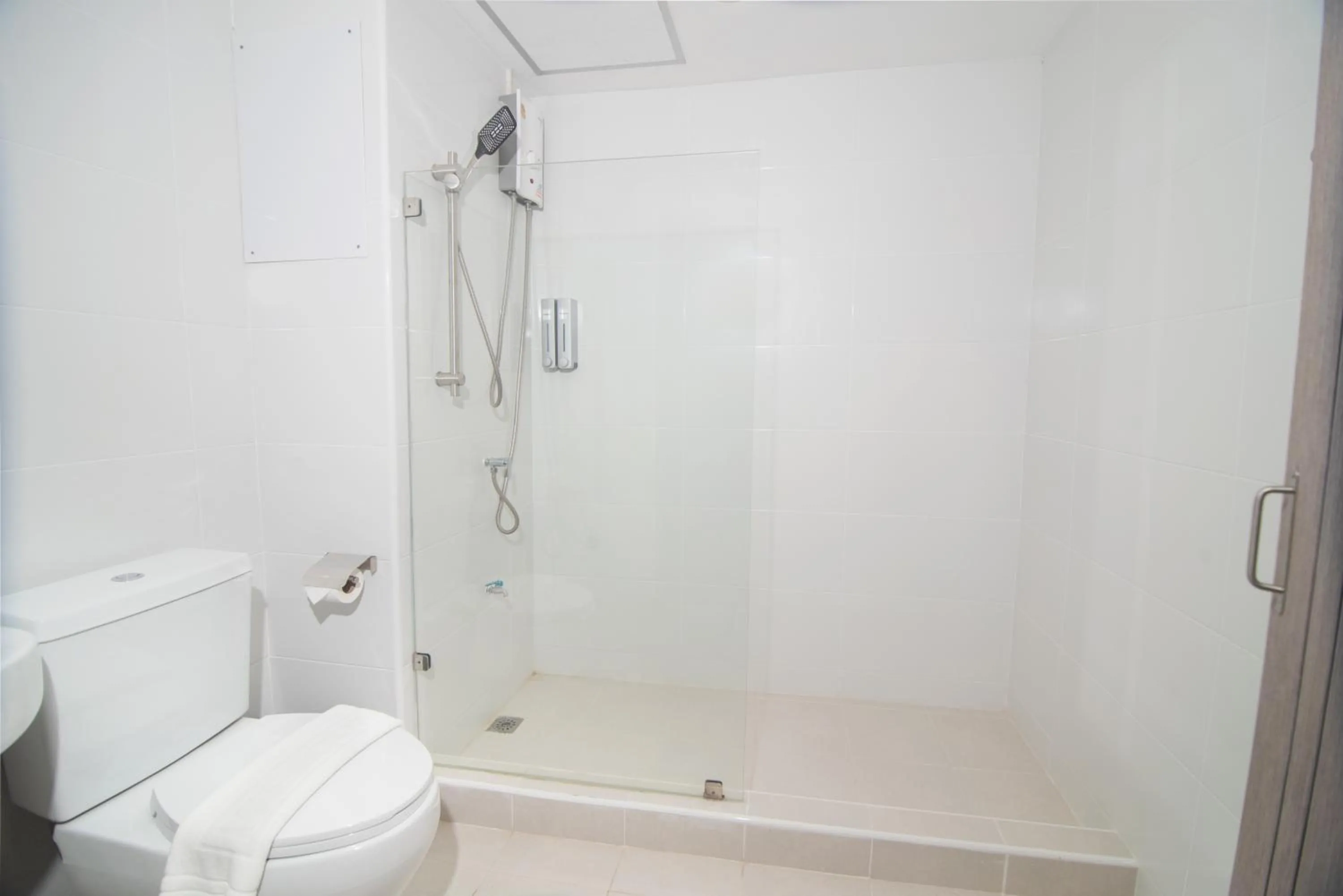 Standard Twin Room in IU Hotel Donmueang Airport