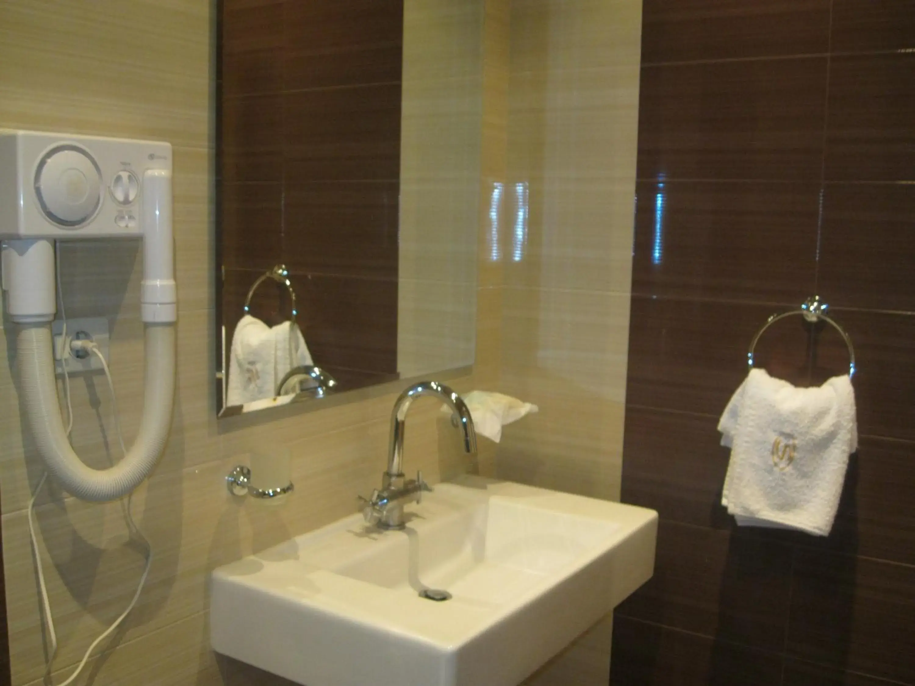 Deluxe Cottage in Splendor Resort and Restaurant Deluxe Cottage in Splendor Resort and Restaurant
