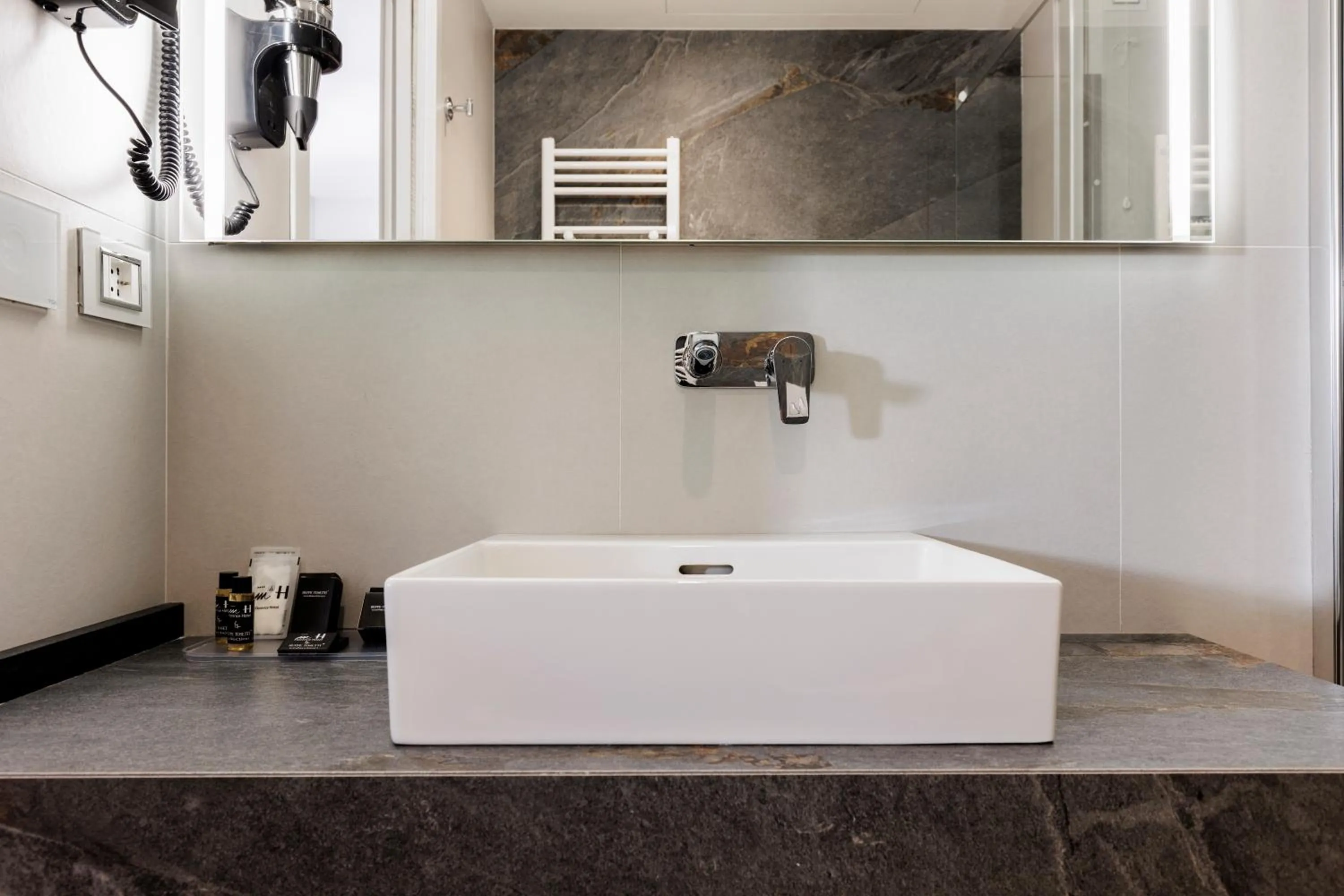 Bathroom in Mh Florence Hotel & Spa