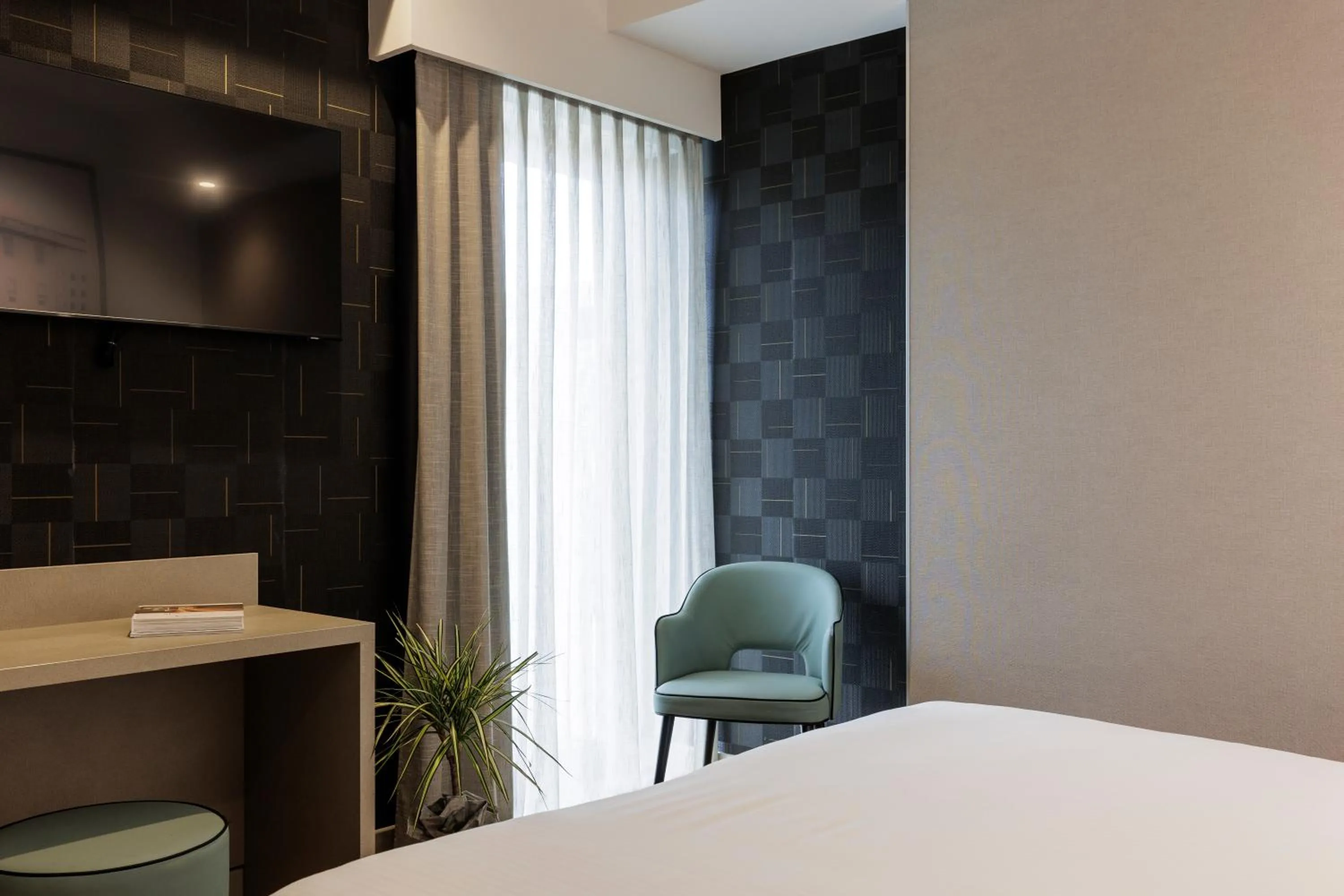 Bedroom, Bed in Mh Florence Hotel & Spa