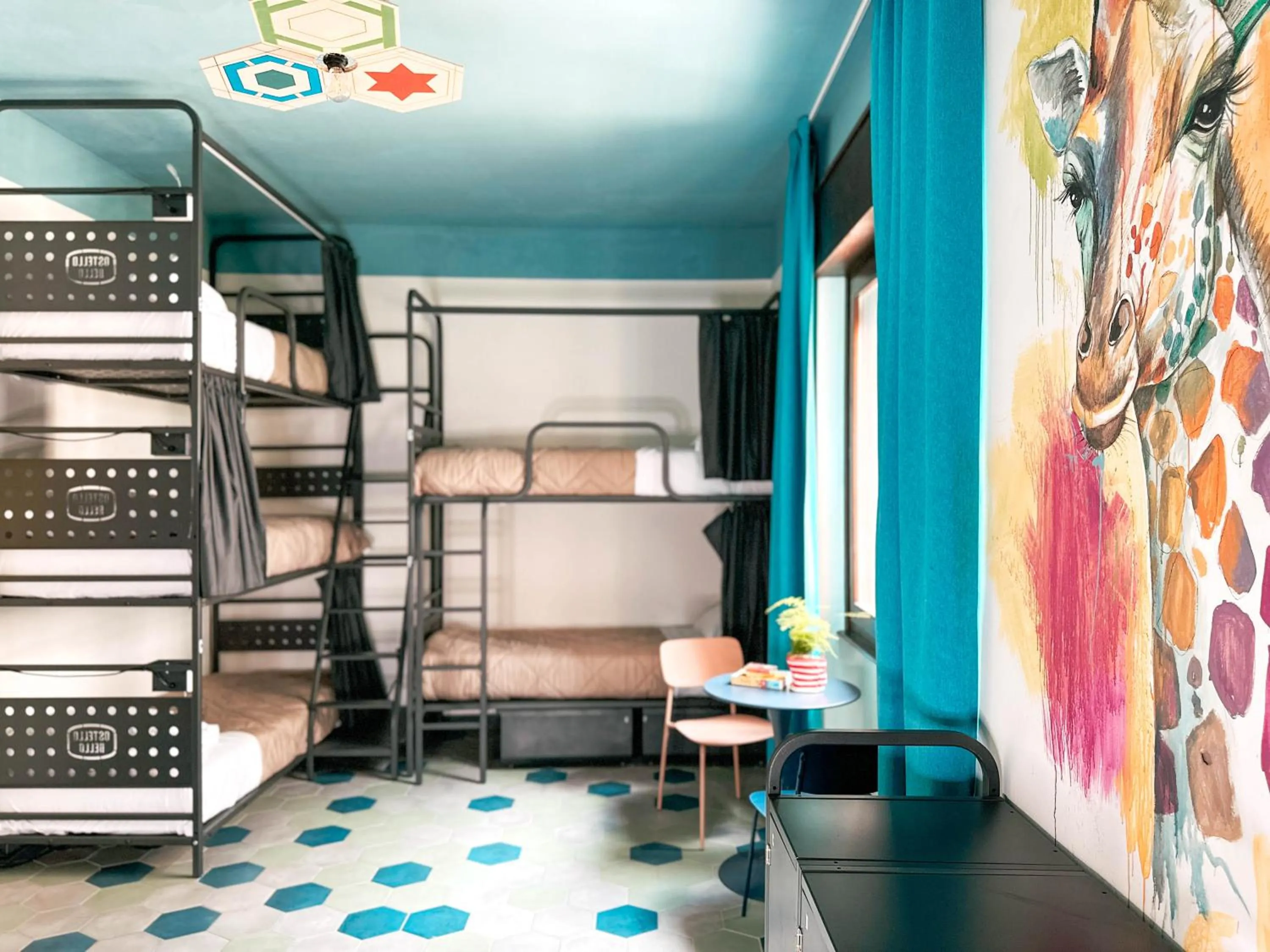 Decorative detail, Bed in Ostello Bello Milano Duomo