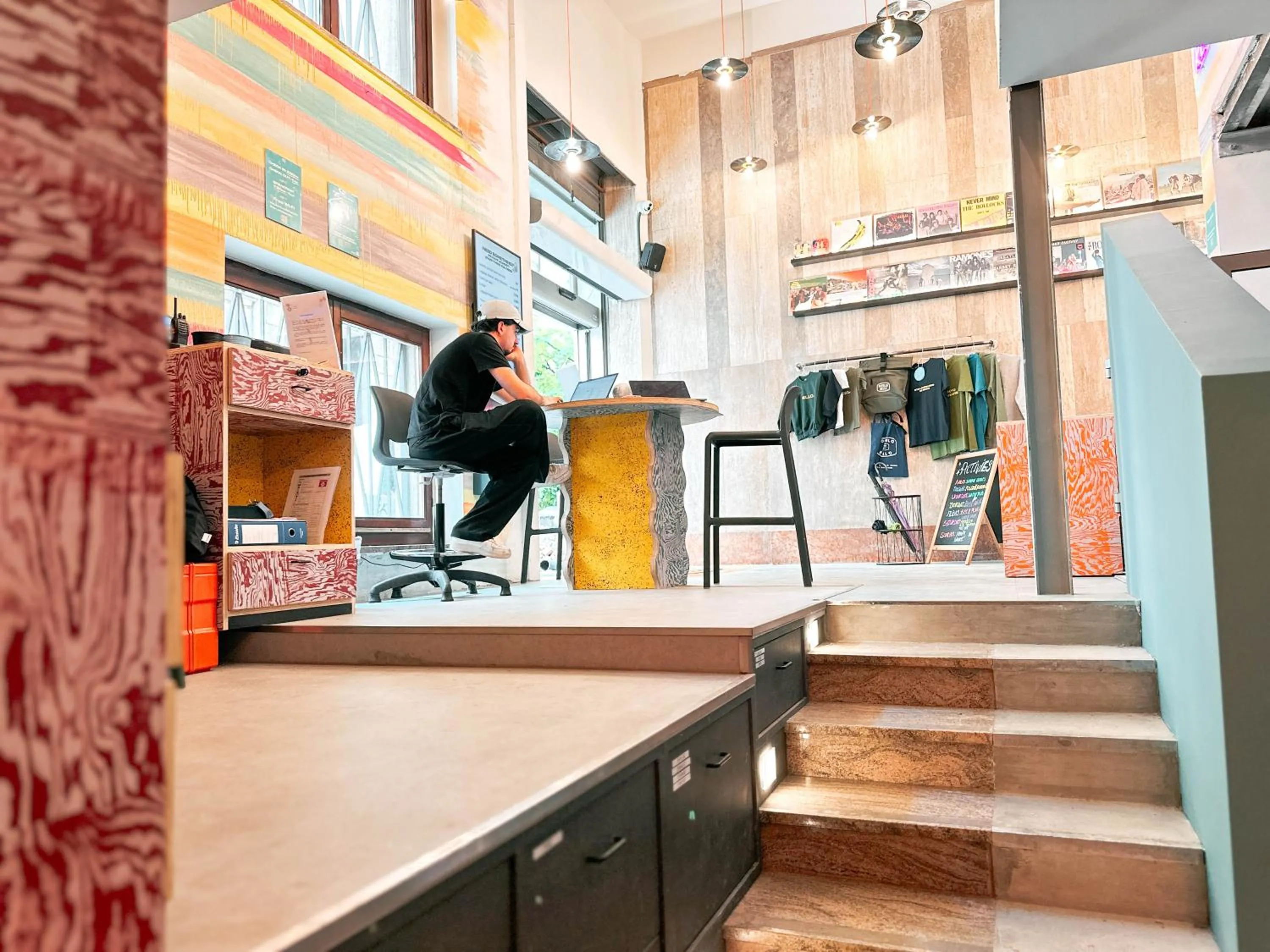 Lobby or reception in Ostello Bello Milano Duomo