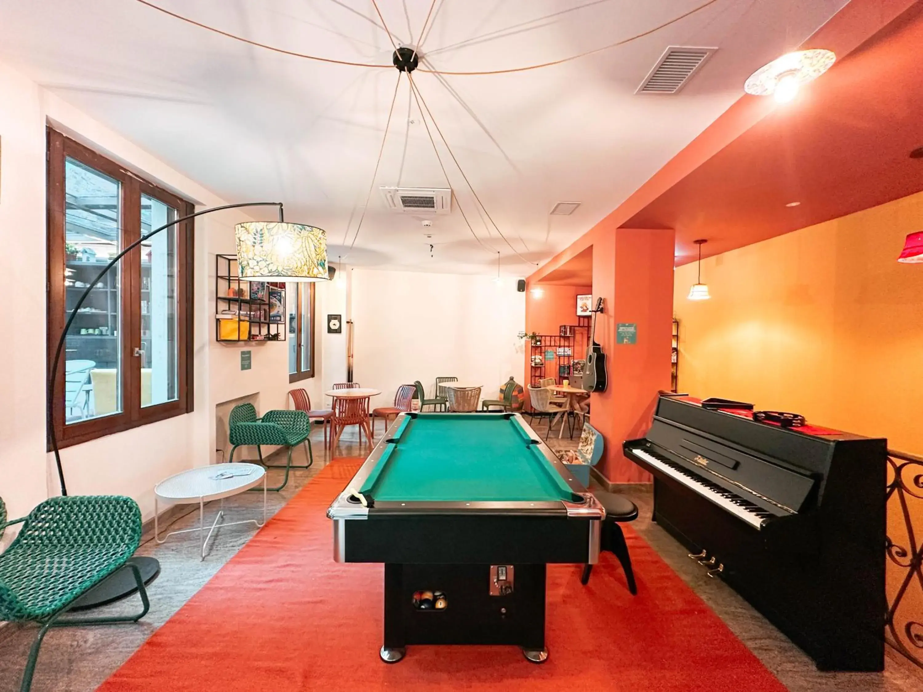 Lounge or bar in Ostello Bello Milano Duomo Lounge or bar in Ostello Bello Milano Duomo