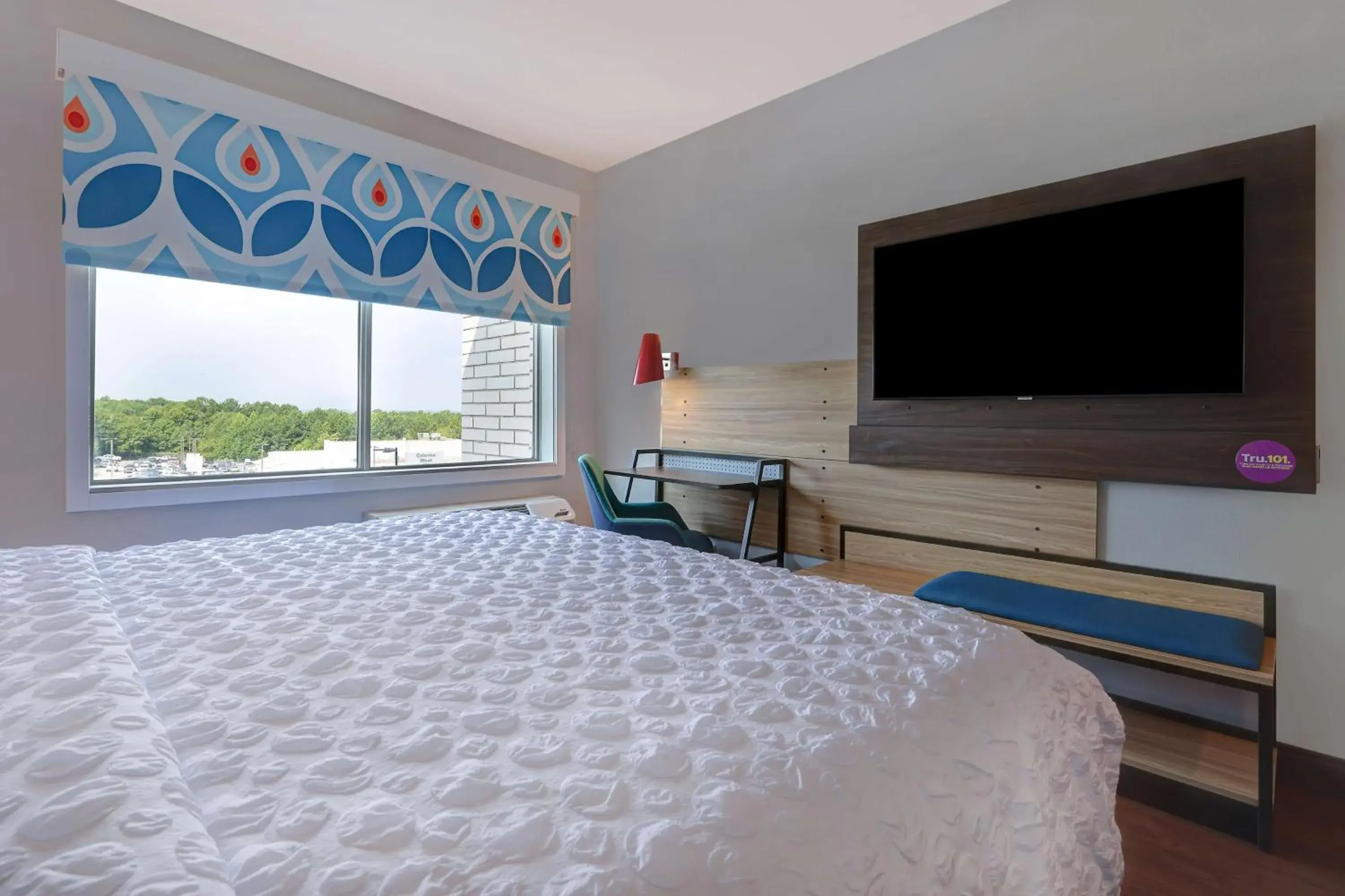 Bedroom, Bed in Tru by Hilton Lithia Springs, GA Bedroom, Bed in Tru by Hilton Lithia Springs, GA