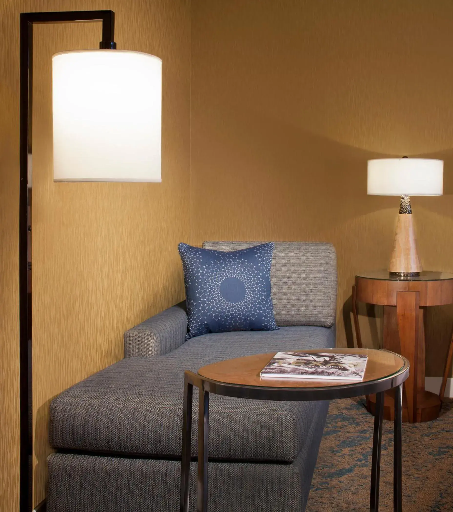 Living room in The Westin Dallas Downtown Living room in The Westin Dallas Downtown