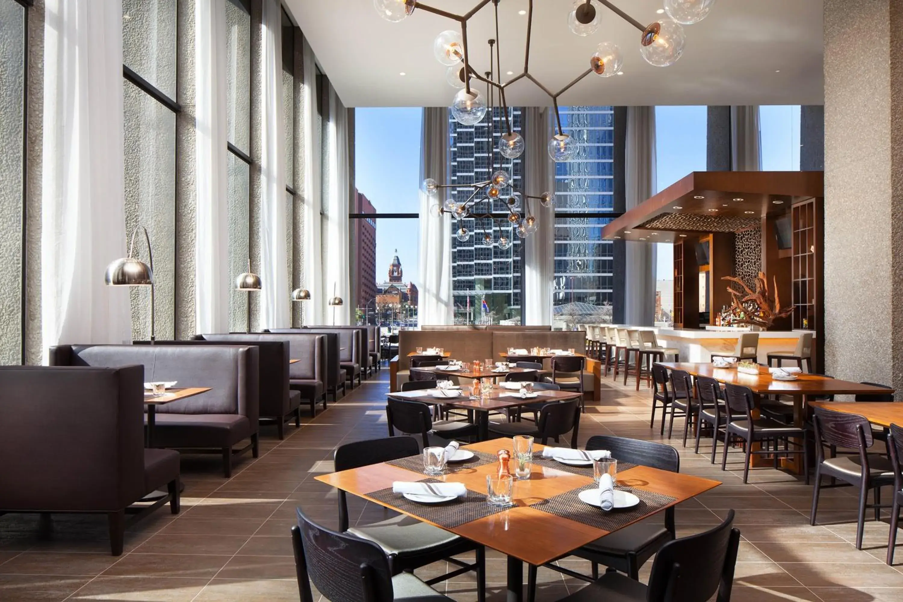 Restaurant/places to eat in The Westin Dallas Downtown Restaurant/places to eat in The Westin Dallas Downtown