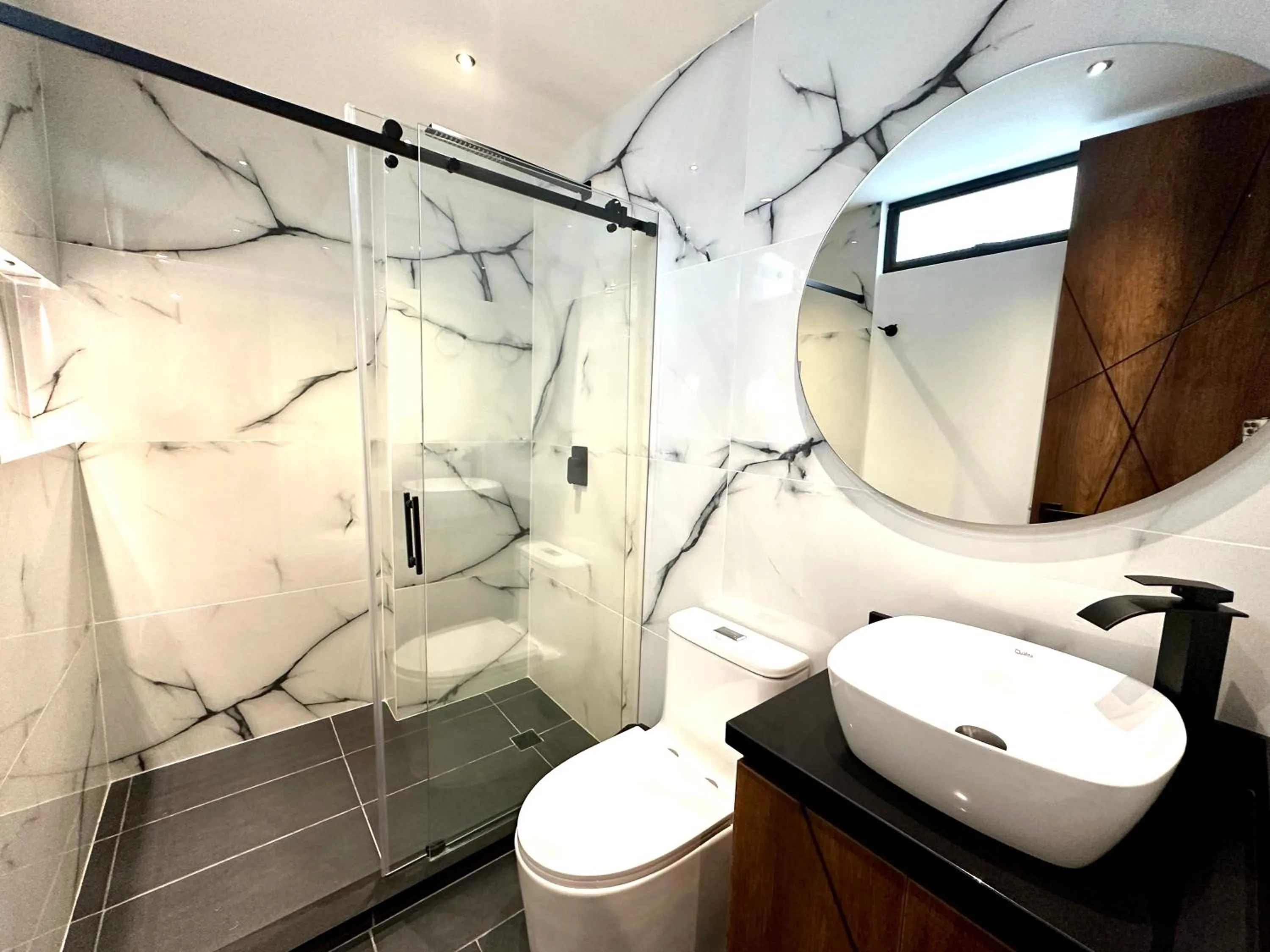 Bathroom in Rooca Urban