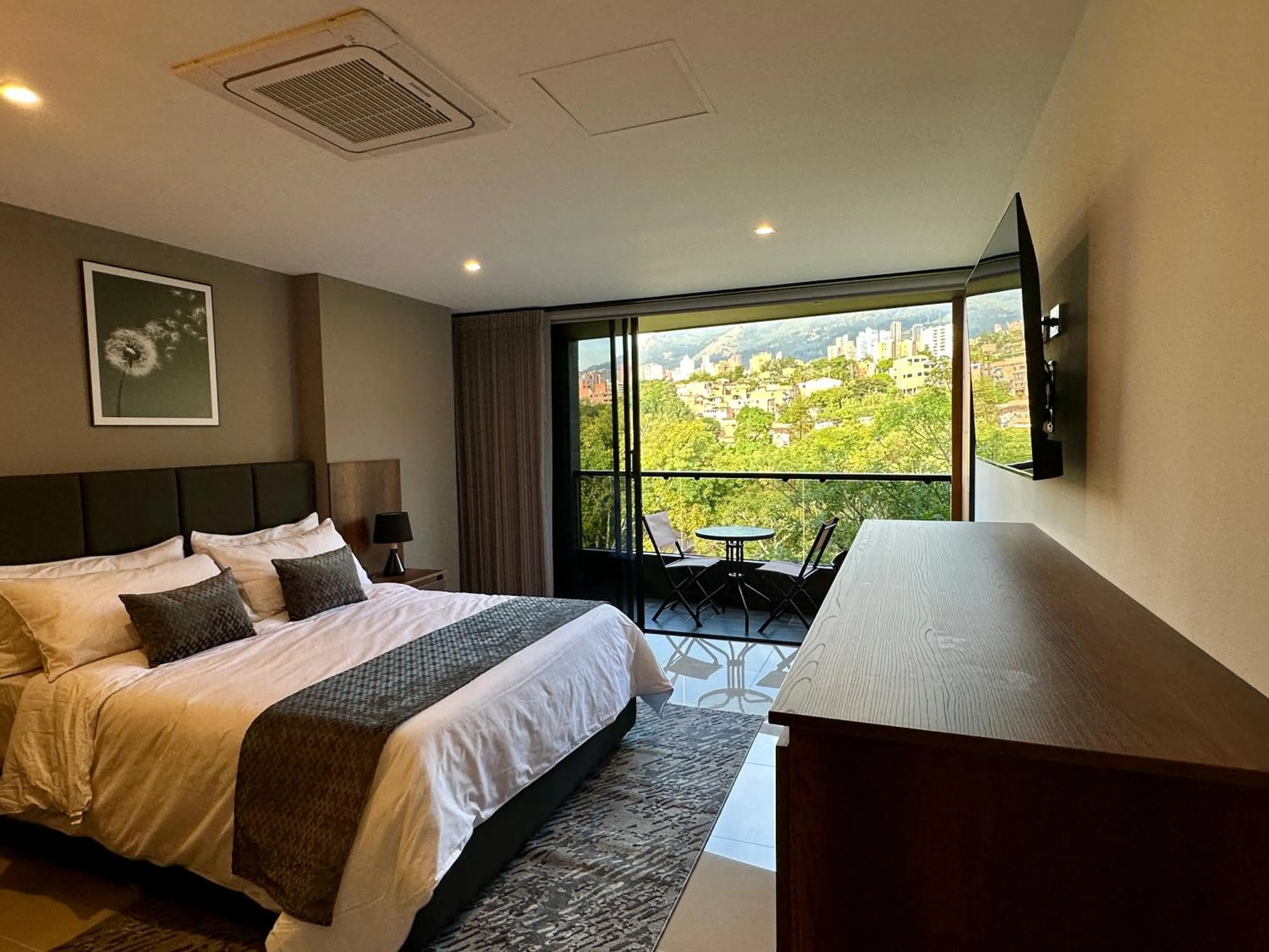 Photo of the whole room, Bed in Rooca Urban