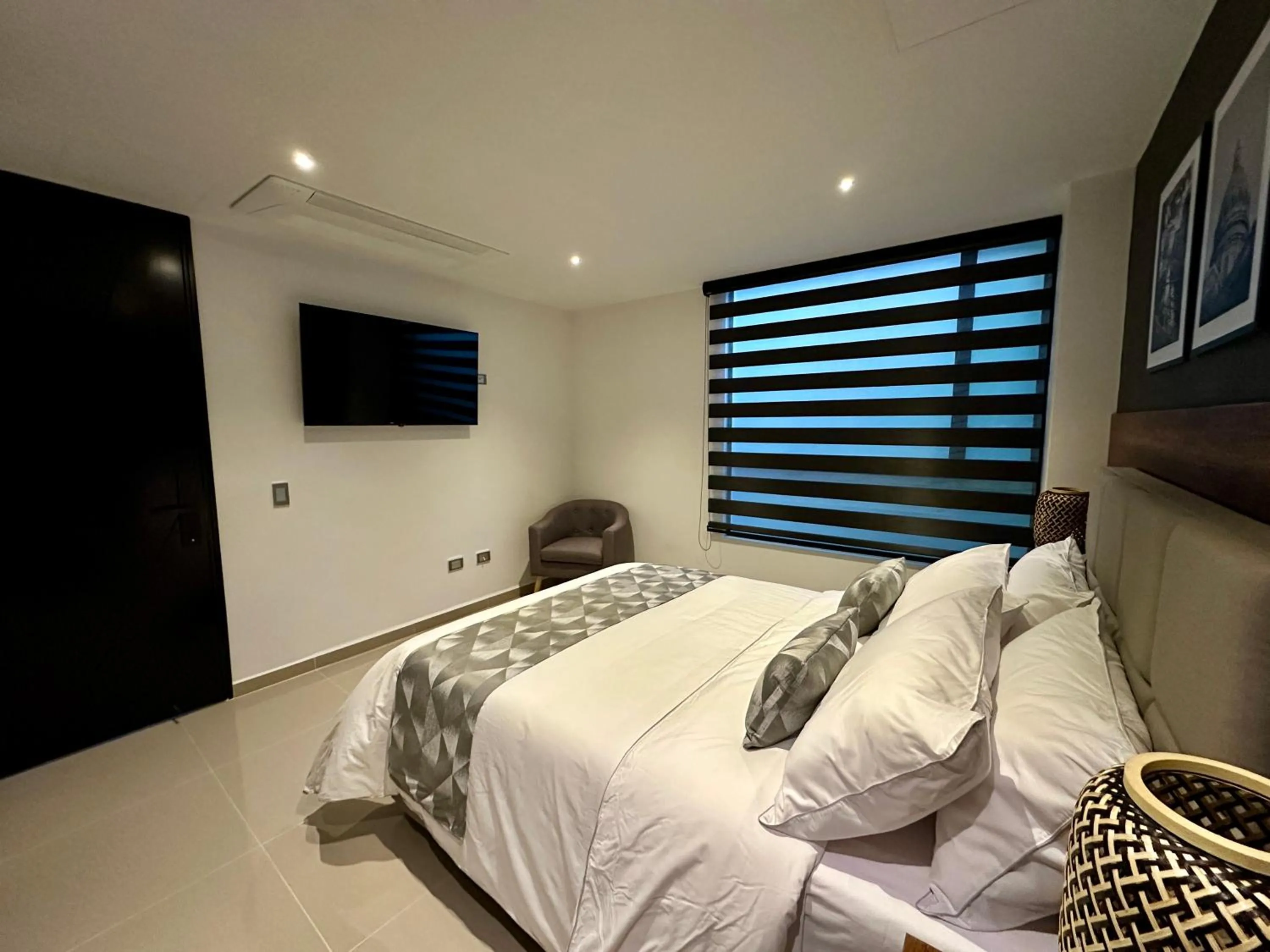 Bedroom, Bed in Rooca Urban