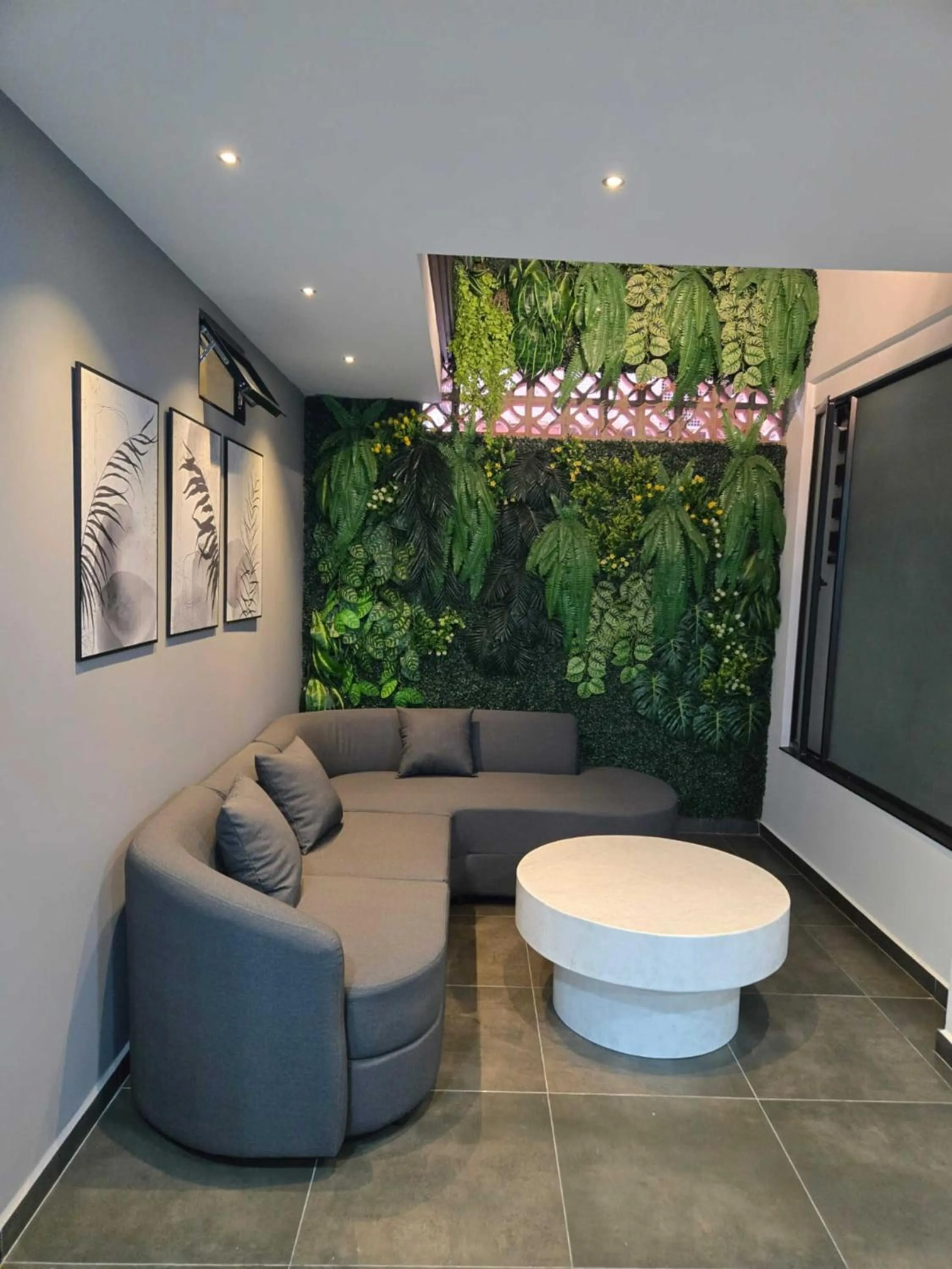 Seating area in Rooca Urban