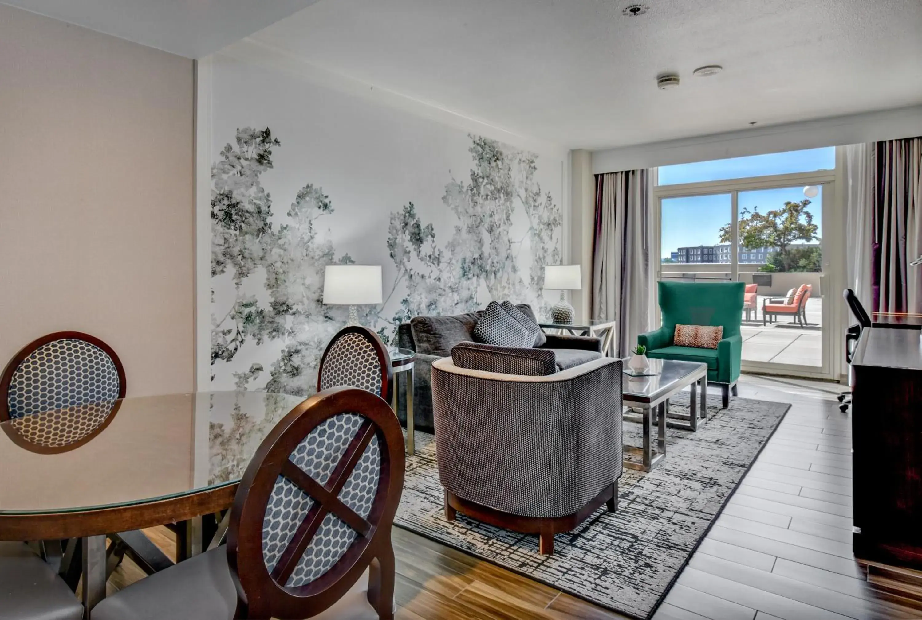 Suite with Terrace in The Grove Hotel Suite with Terrace in The Grove Hotel