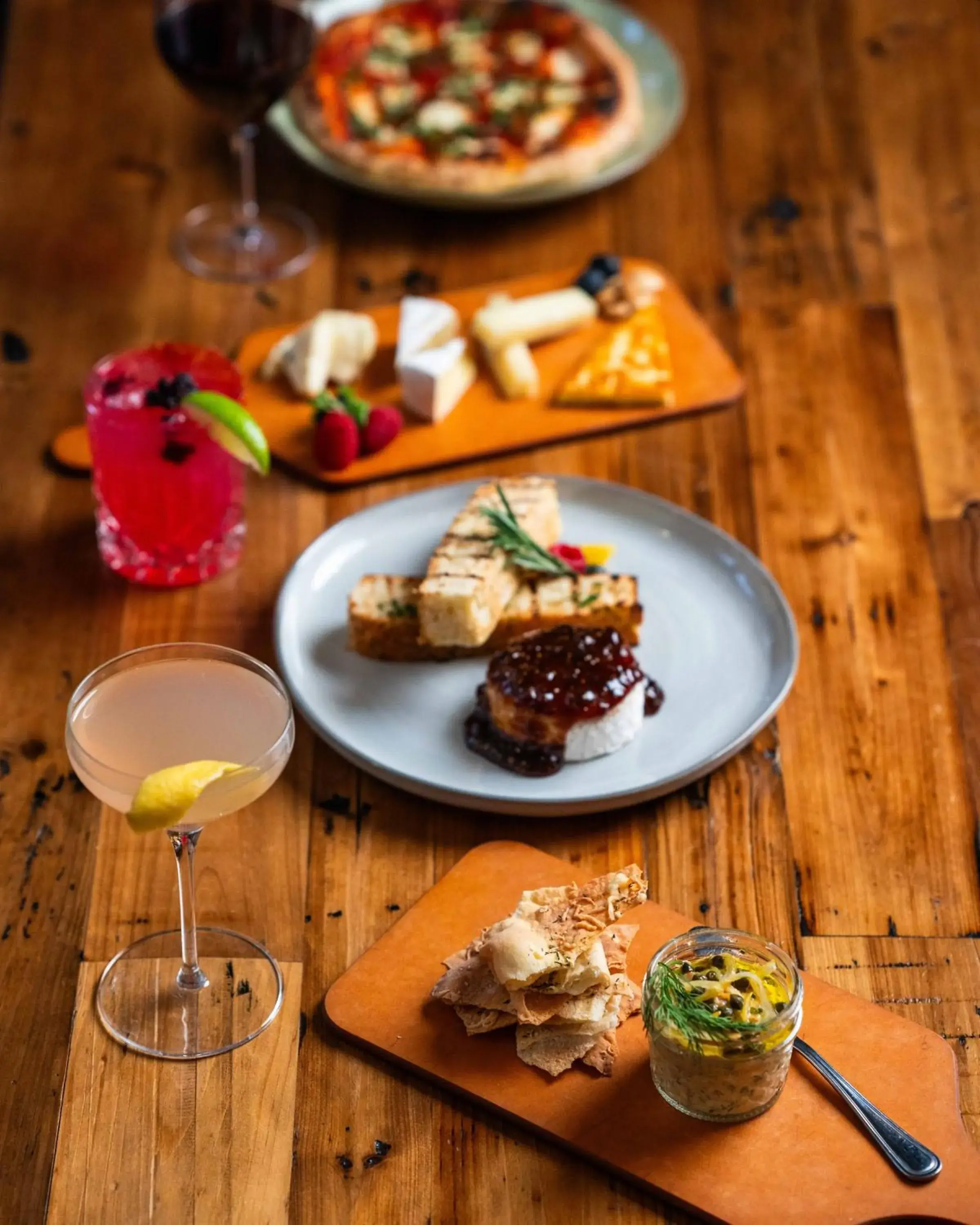 Food and drinks in The Grove Hotel Food and drinks in The Grove Hotel