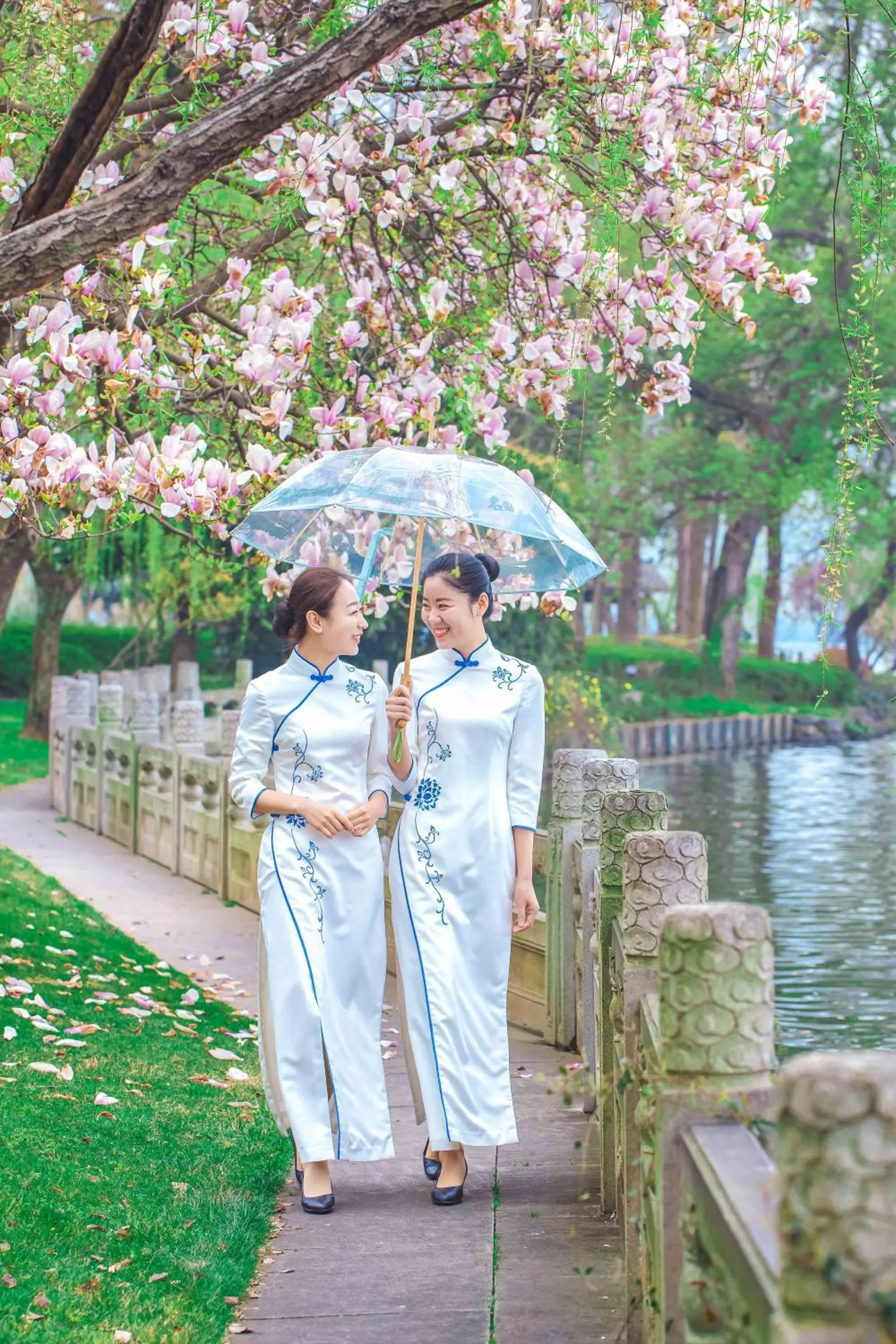 Property building in West Lake State Guest House