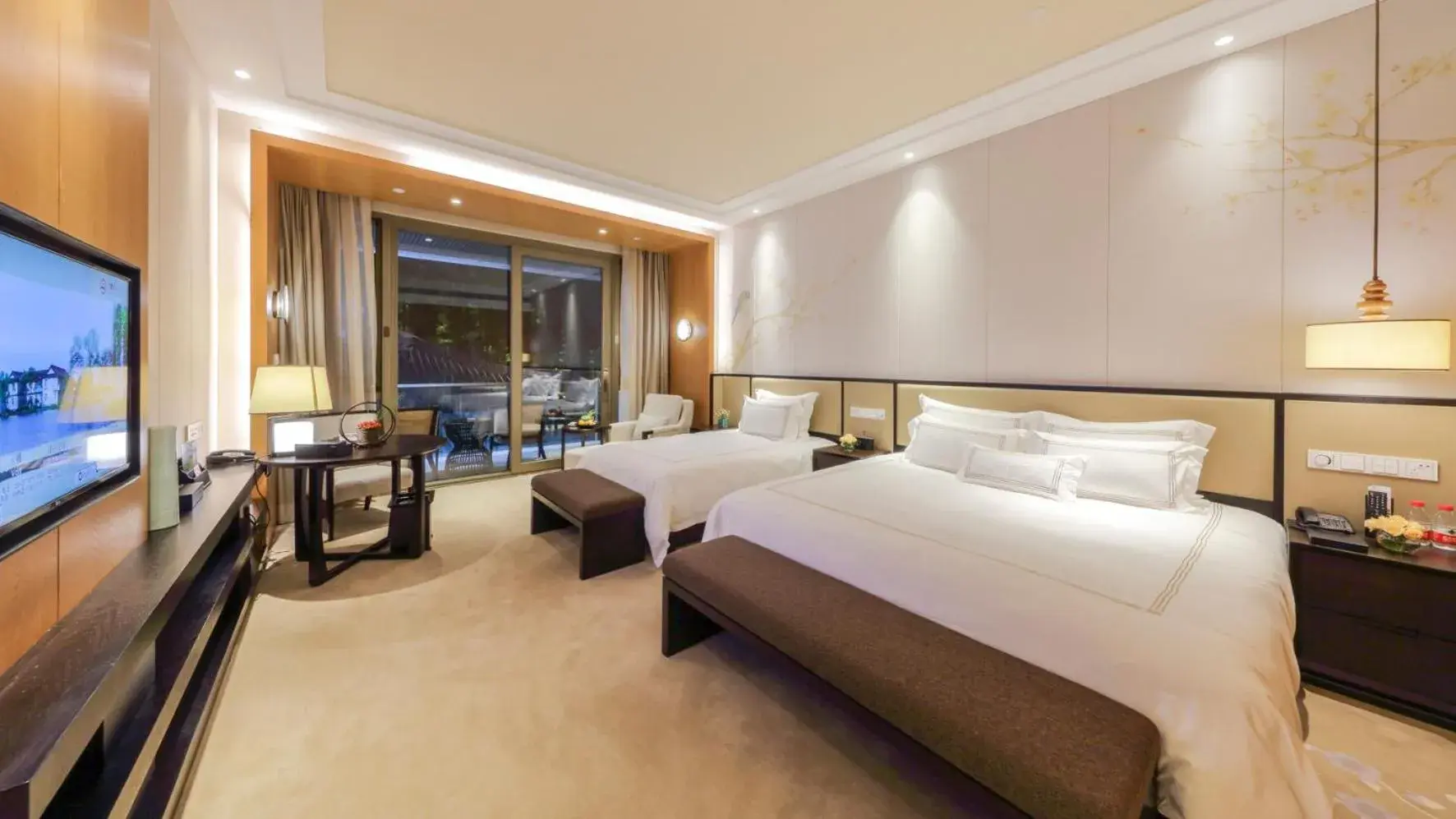 Photo of the whole room, Bed in West Lake State Guest House Photo of the whole room, Bed in West Lake State Guest House