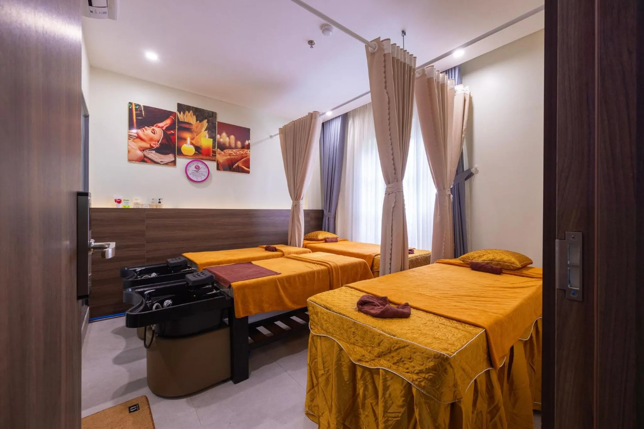 Bed in Hồng Chúc Hotel