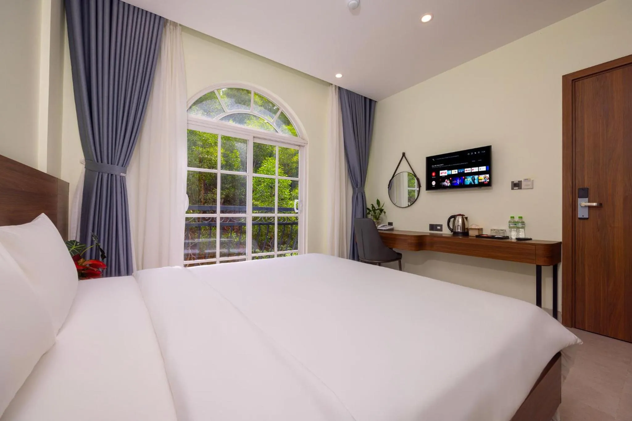 Bed in Hồng Chúc Hotel