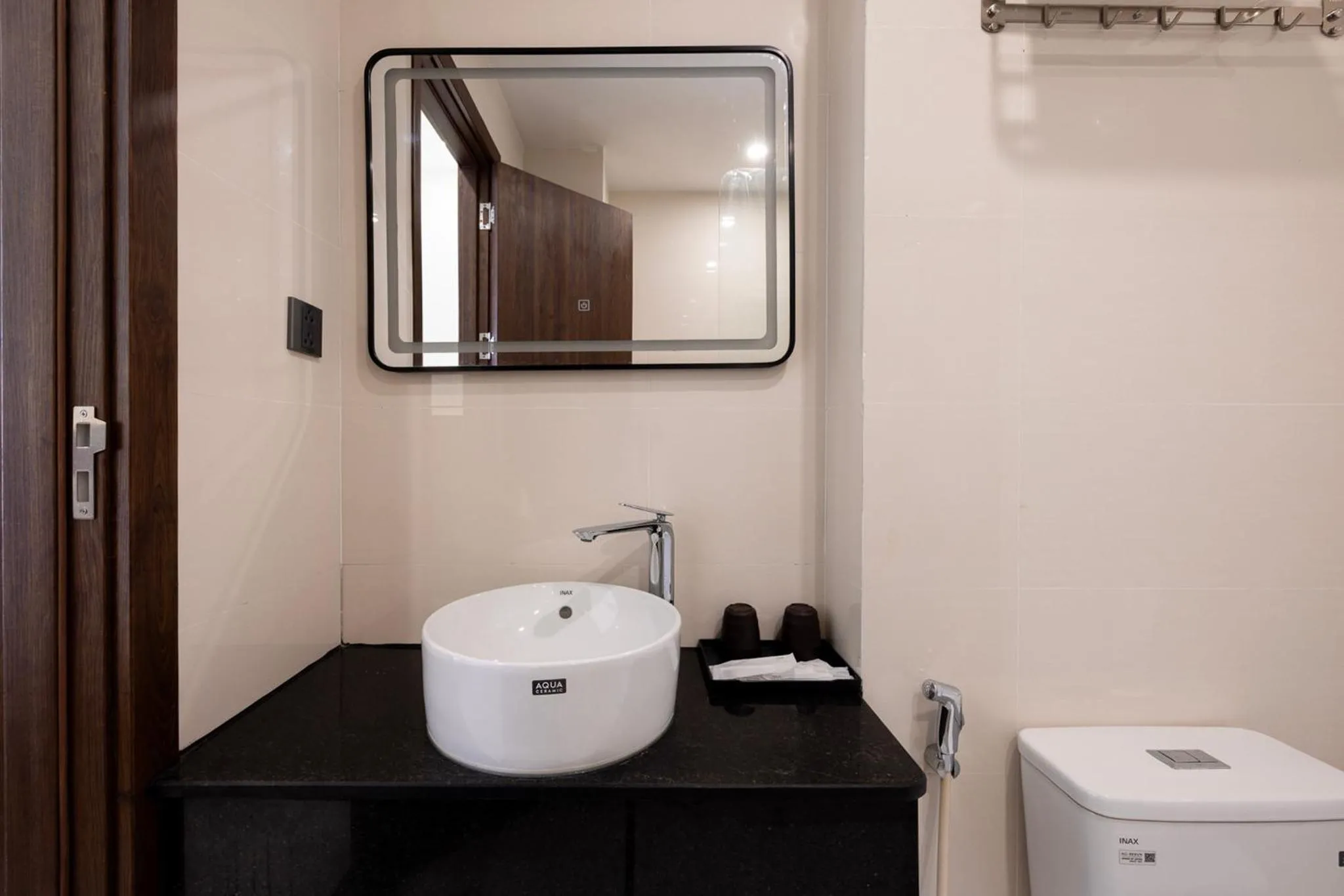 Toilet in Hồng Chúc Hotel