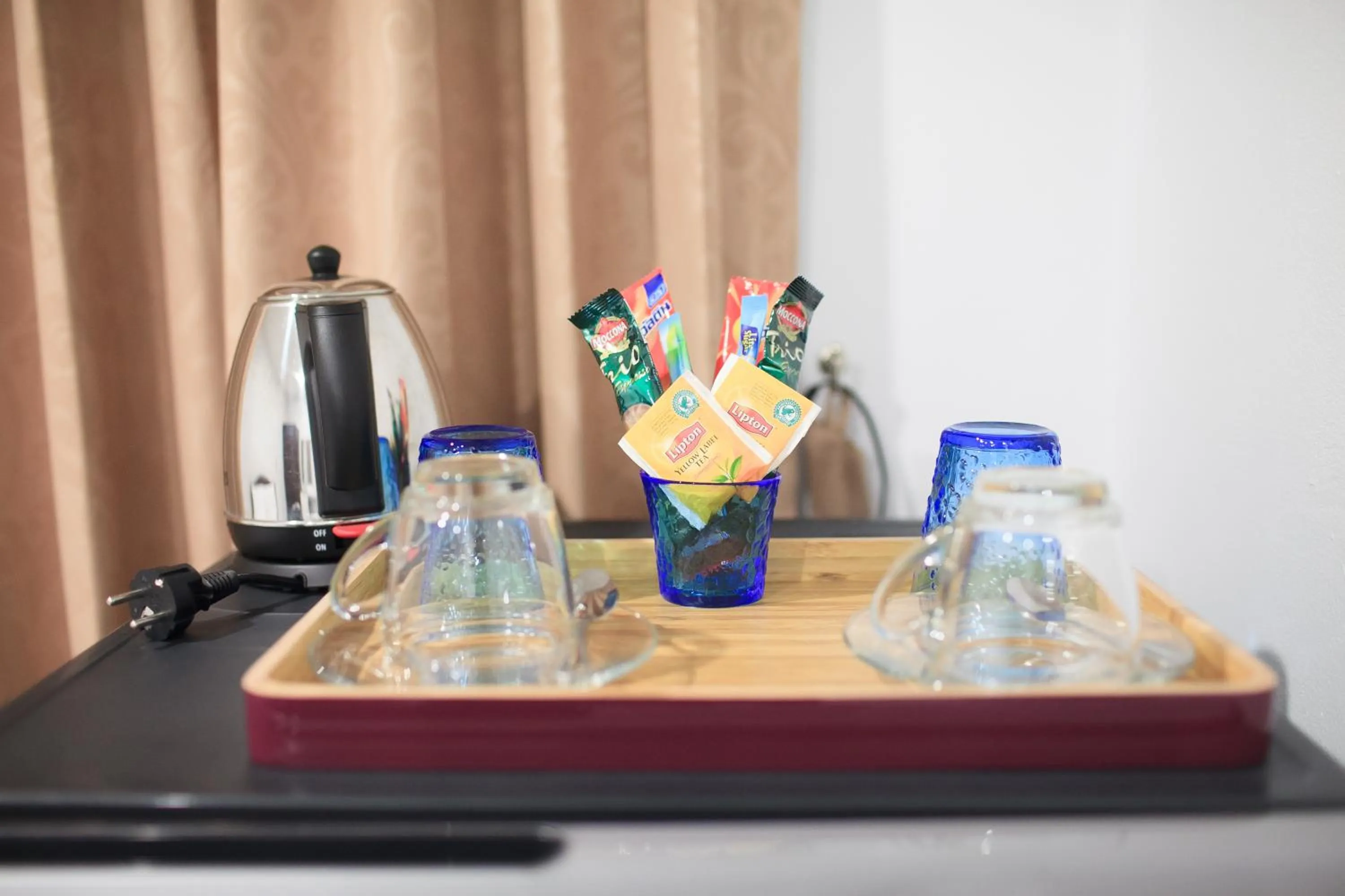 Coffee/tea facilities in SU 22