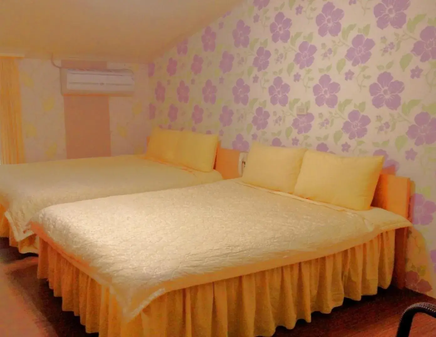 Standard Quadruple Room in JS Hotspring Standard Quadruple Room in JS Hotspring