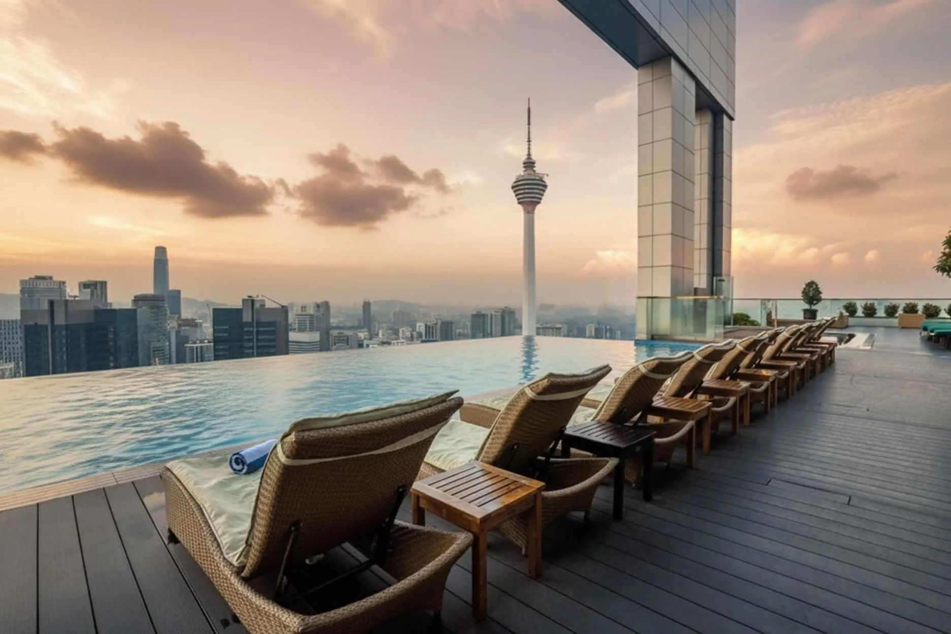 HOME STYLE at Platinum Suites 1 KLCC Twin Towers